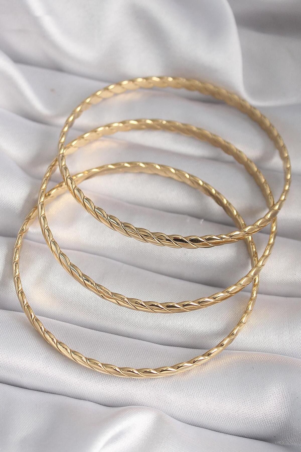 PARLACCESSORY Çelik Gold Renk Burma Ajda Model Kadın Bileklik