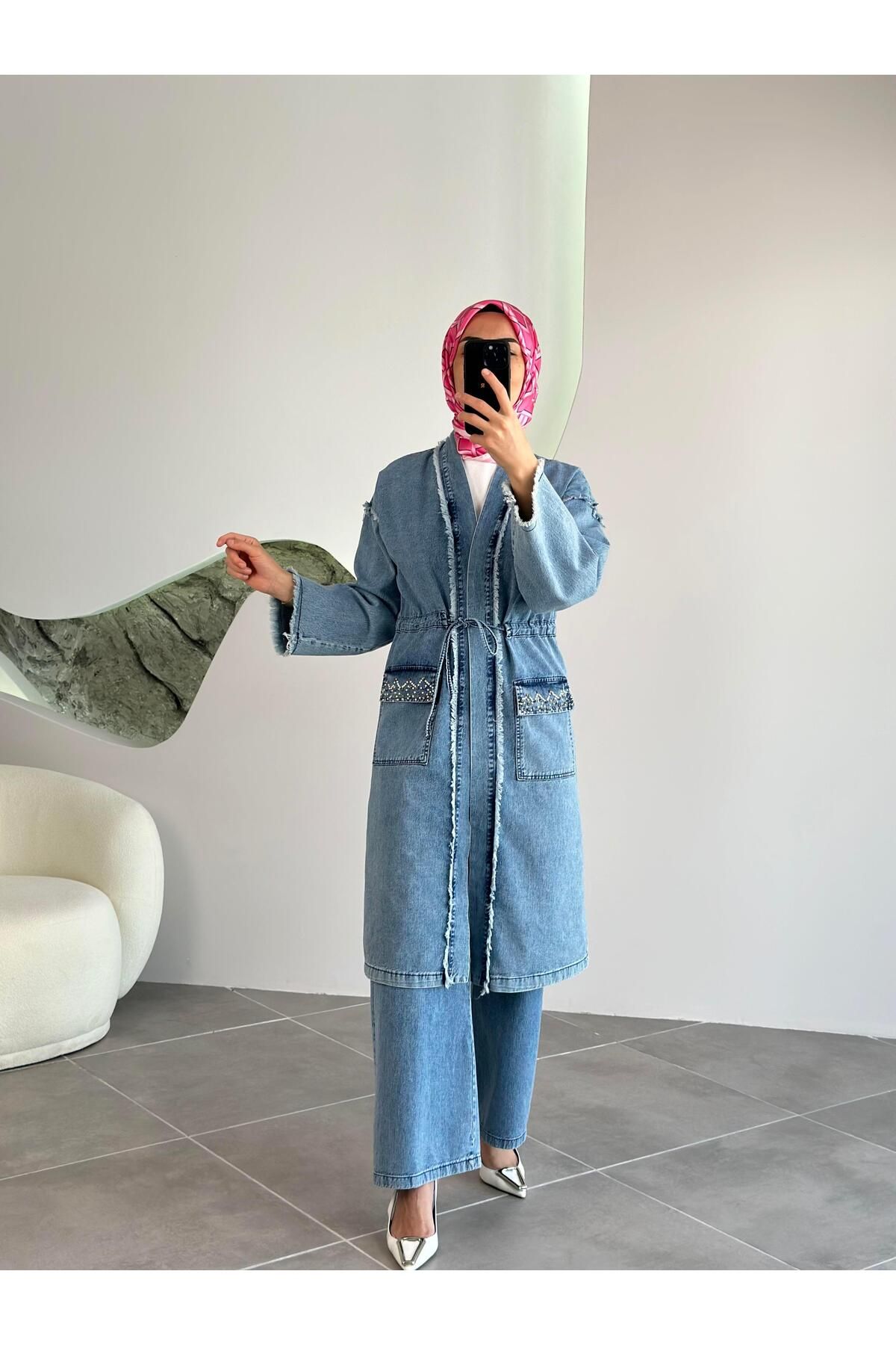 BÜRDE Püskül Ve Taş Detaylı Açık Mavi Renk İkili Denim Takım