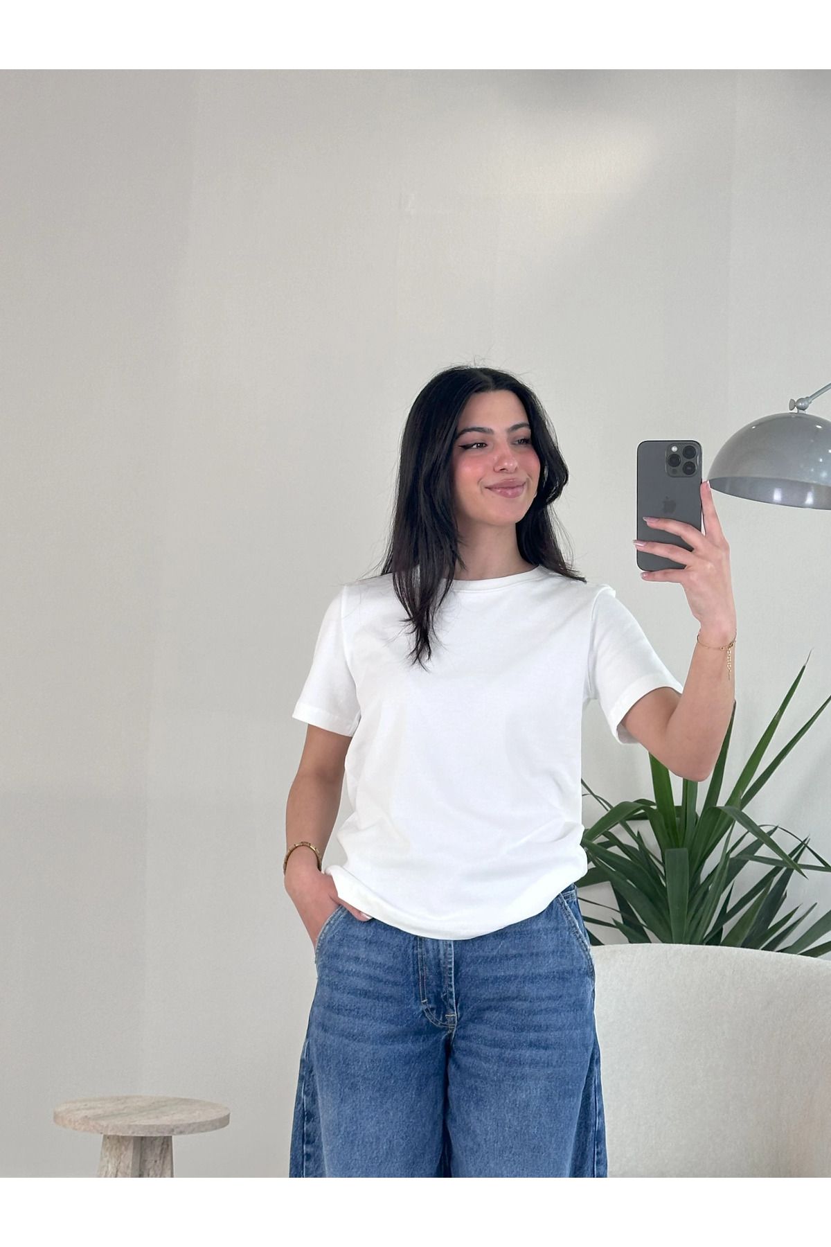 Kyra Studios 0011 Muadil Beyaz Basic T-shirt