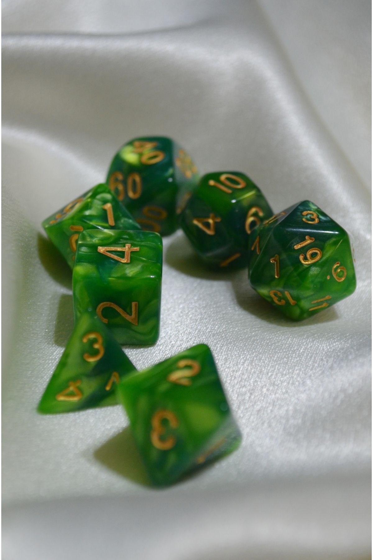 DiceLand DND RPG Dungeons and Dragons 7'li Sedefli Yeşil Druid Zar Seti