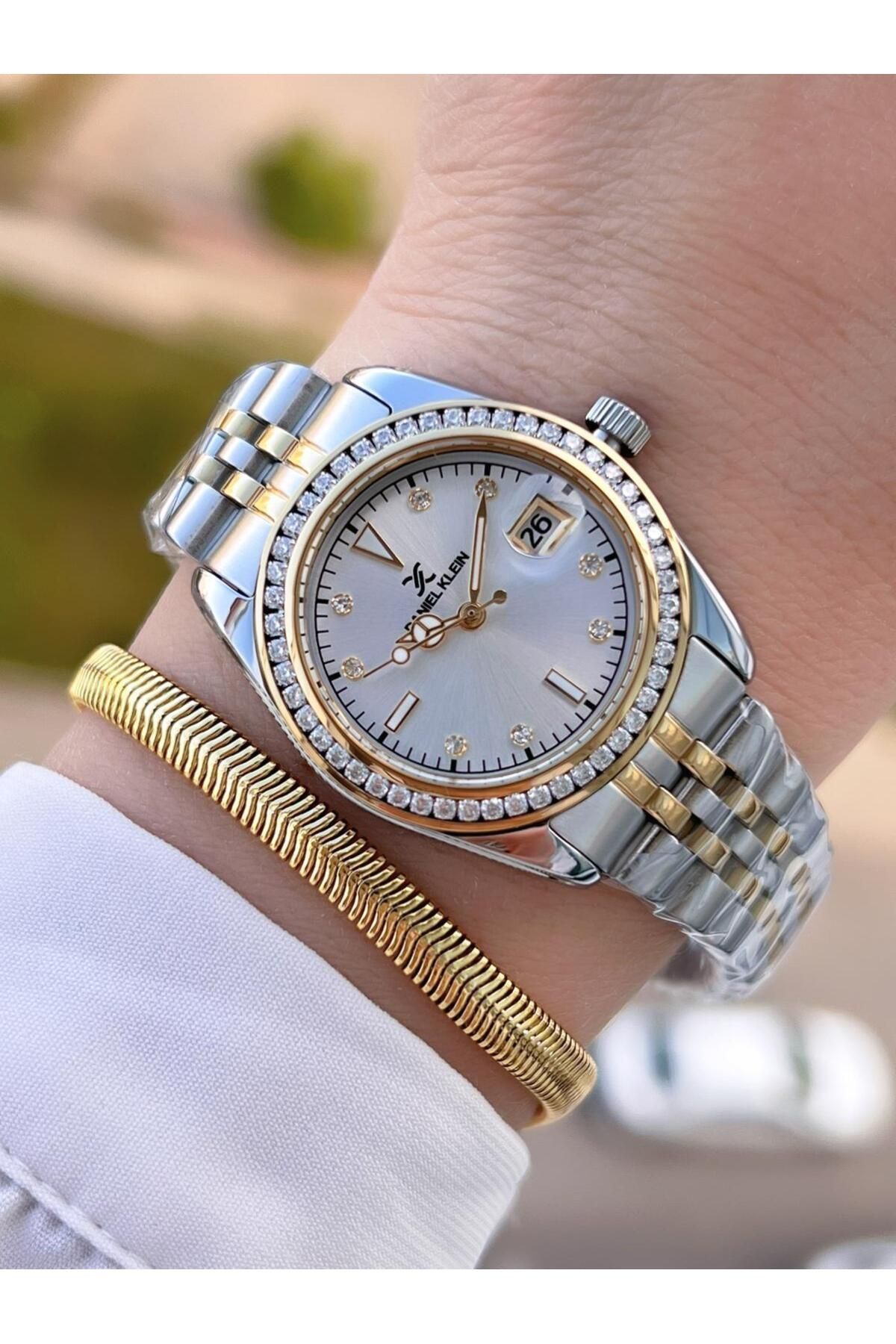 Daniel Klein Retro Mini Kasa Takvimli Seri 2Yıl Garantili 3Atm Dayanıklı Kadın Kol Saati BDK.13715.3