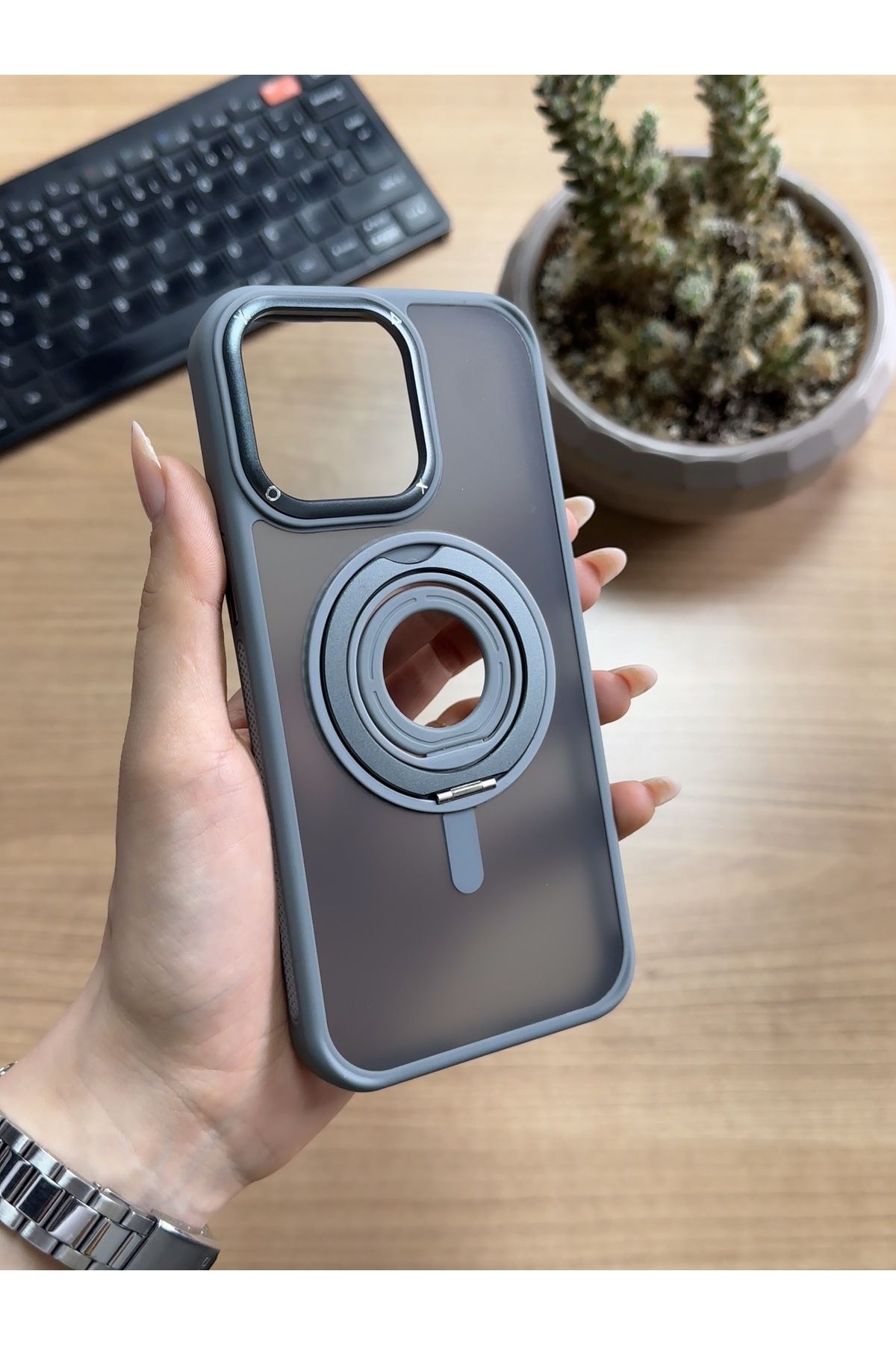 MTL iPhone 14 Pro Max Standlı Ve Yüzüklü MagSafe Kılıf Soocase721