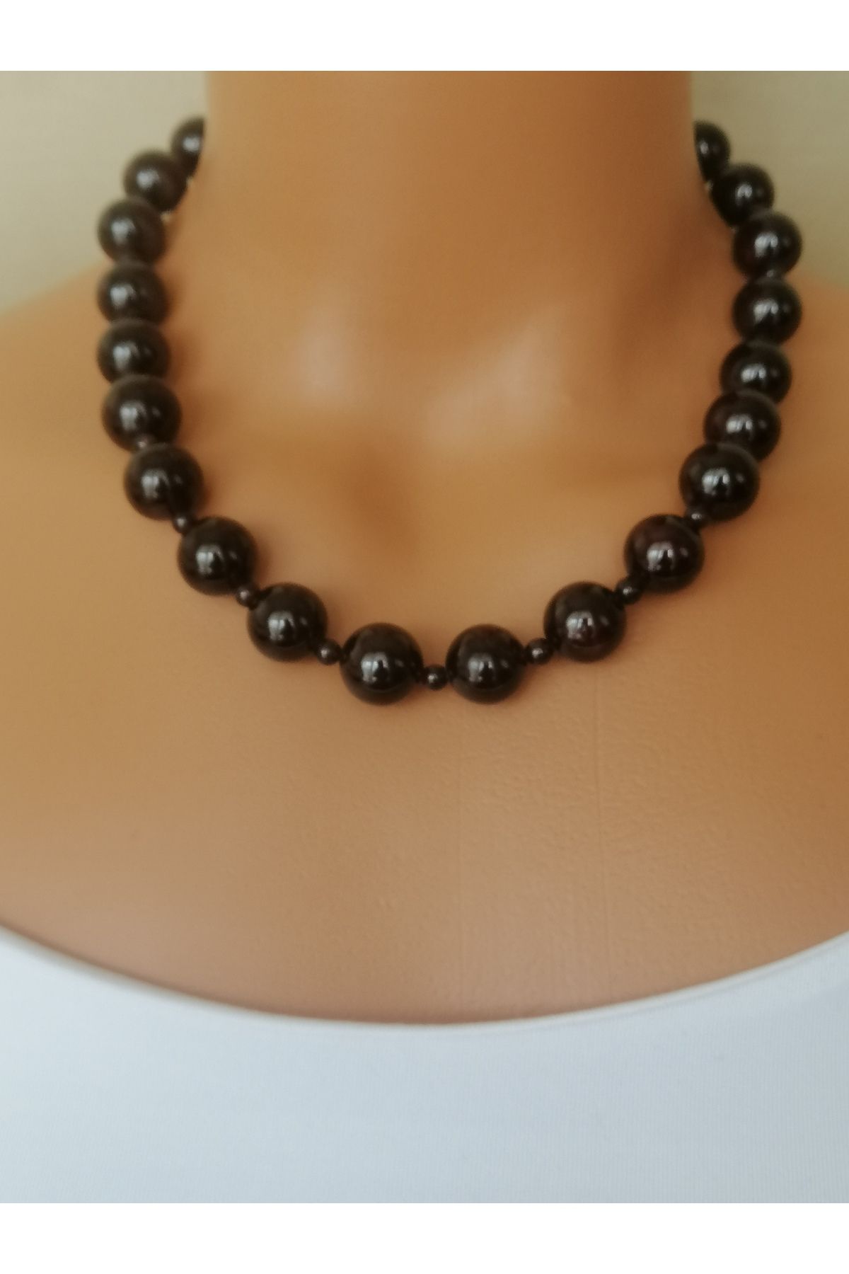 LemaStone Doğal taş kolye ;AA Kalite Garnet taşı 14 mm ve 4 mm ile tasarlanmıştır.