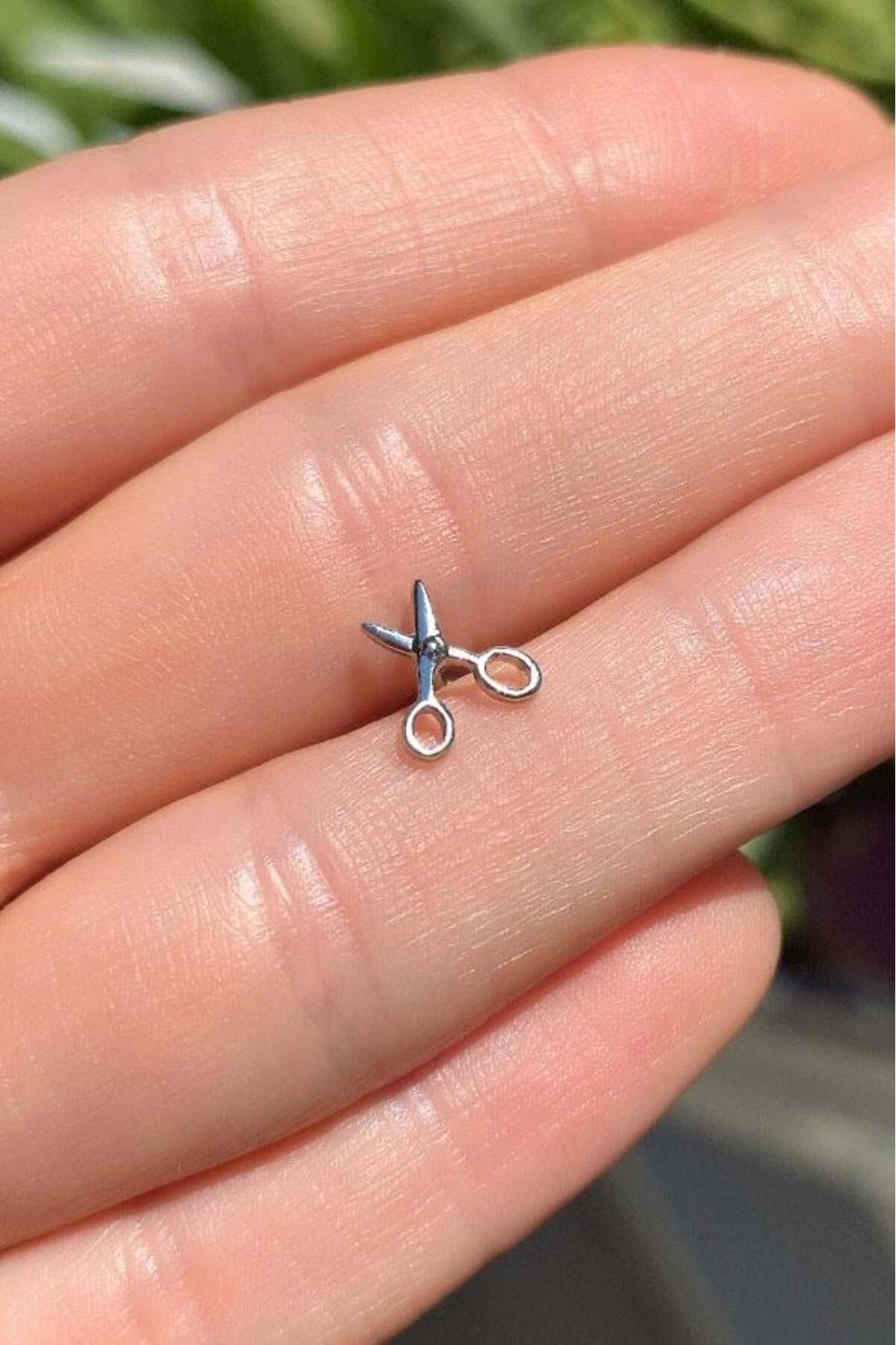 Spossy Silver Jewelry Makas Piercing Küpe