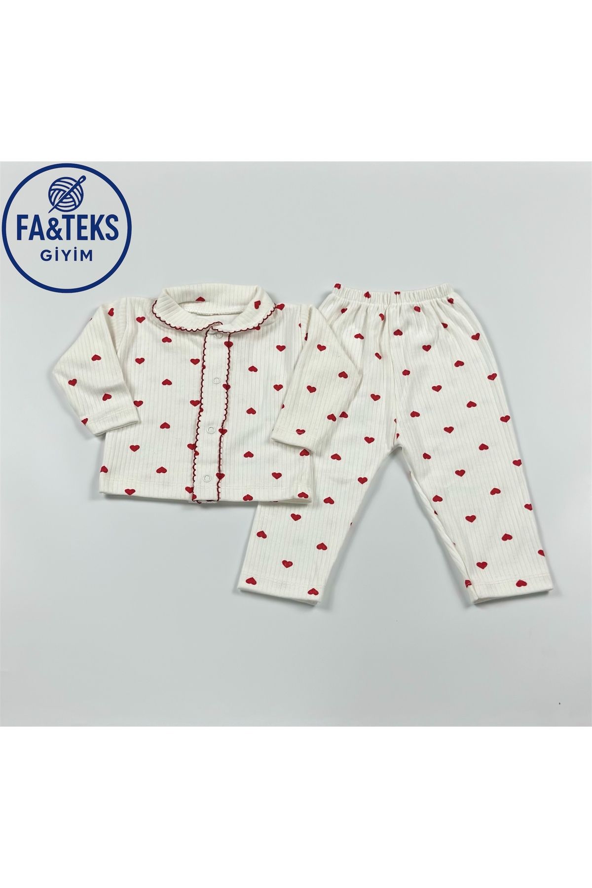 Butik Kalp Desenli Kız Bebek Pijama Takımı