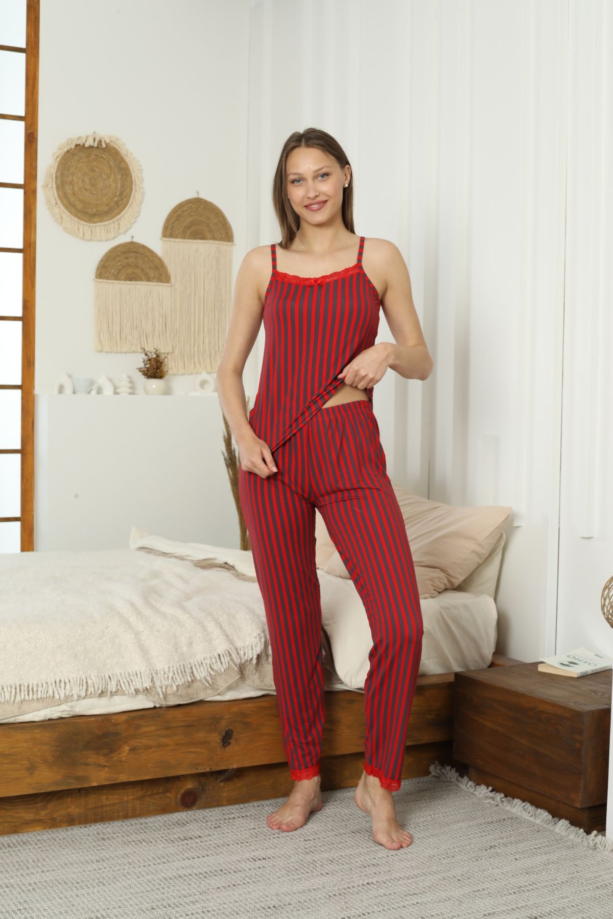 LİLA İÇ GİYİM Kadın Milan İp Askılı Altı Uzun Çizgili Kırmızı Pijama Takımı