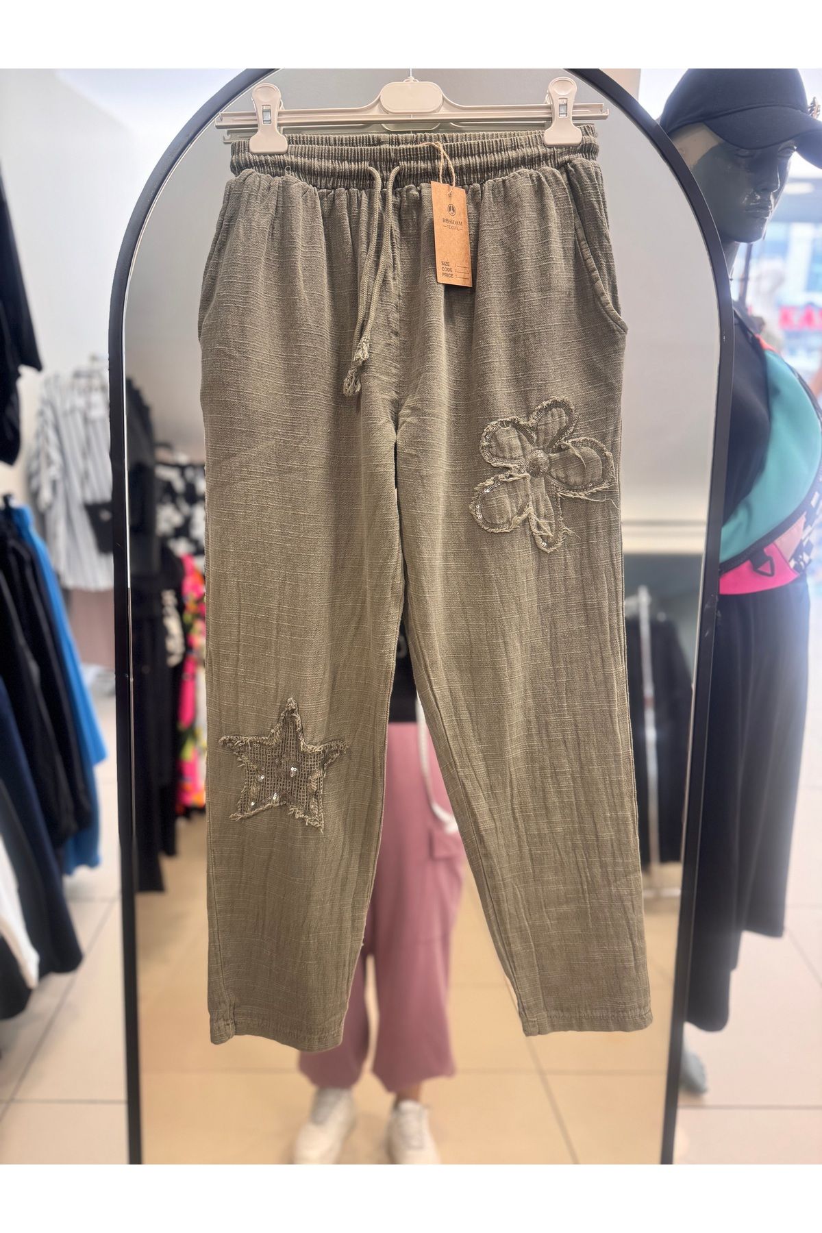 Arzu Yıldırım Butik Haki Müslin Pamuklu Beli Lastikli Bohem Tarz Pantolon