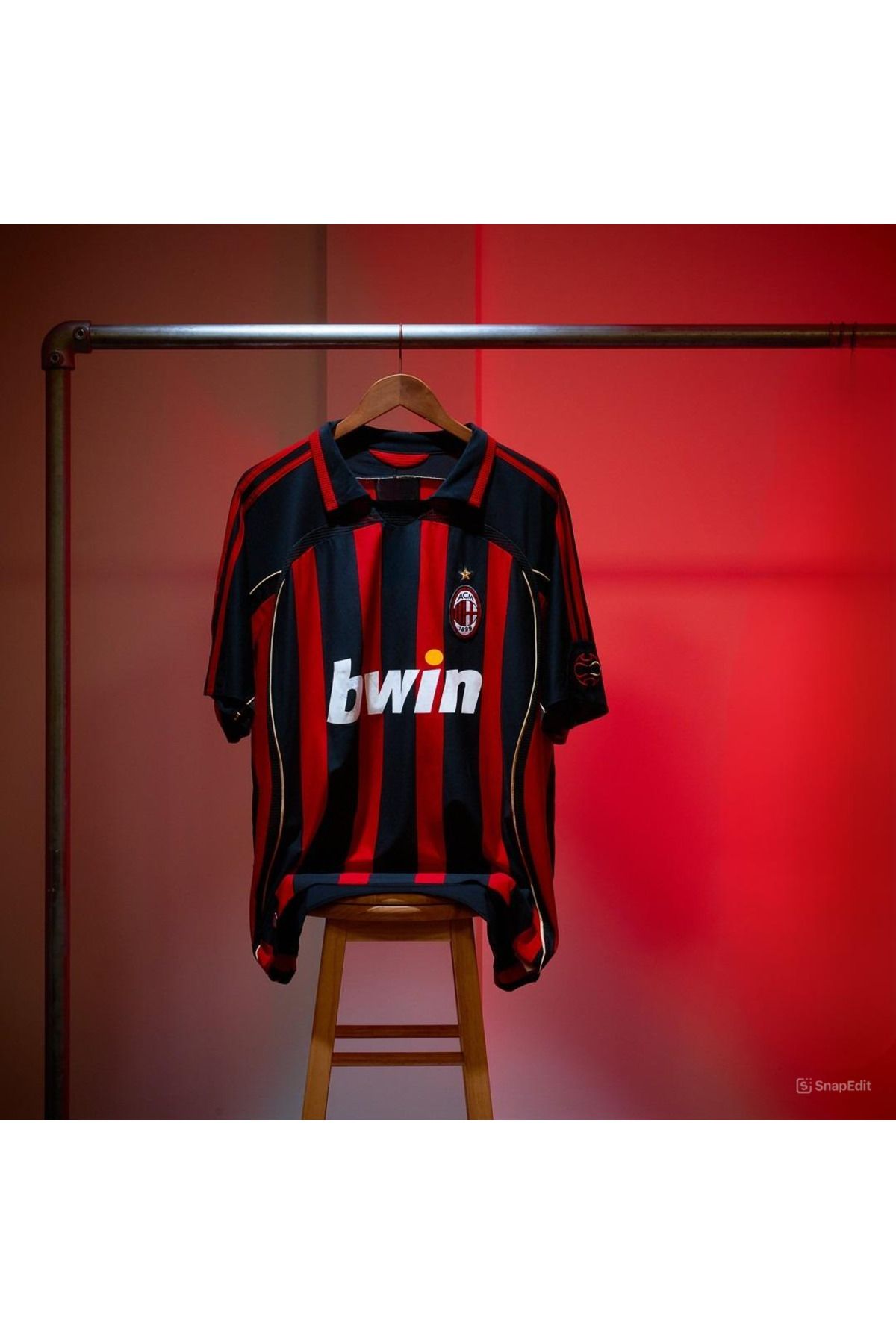 kombinezyum AC Milan Retro 2005 2006 #80 RONALDİNHO Baskılı Forması (Kırmızı/Siyah)