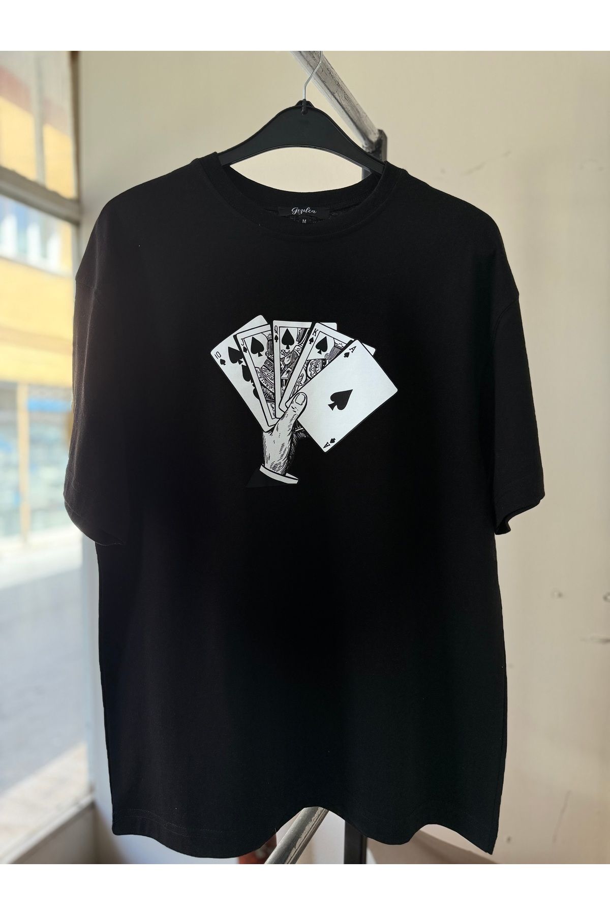 GIZILCA BASKILI T-SHIRT
