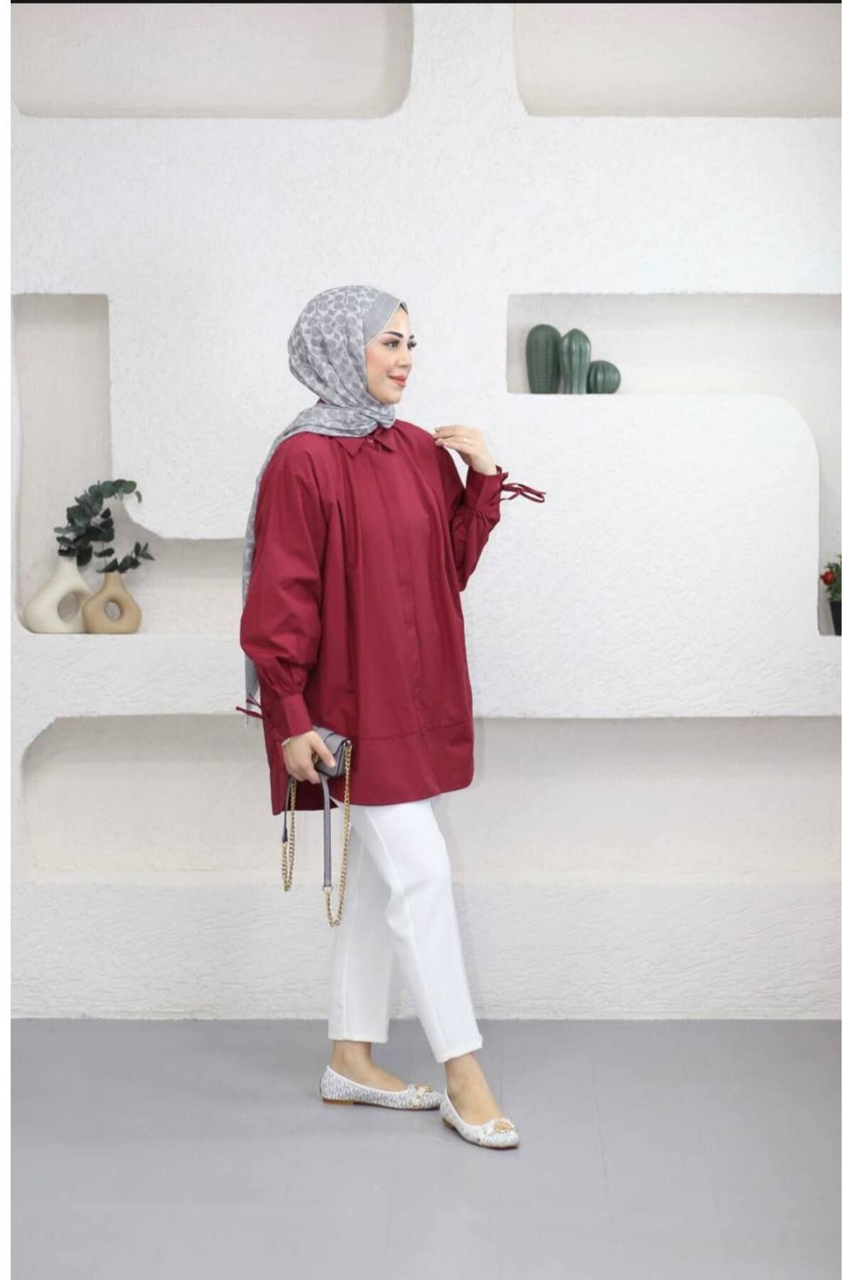 Suede Style 8511 - Poplin Pileli Gizli Düğmeli Kadın Gömlek