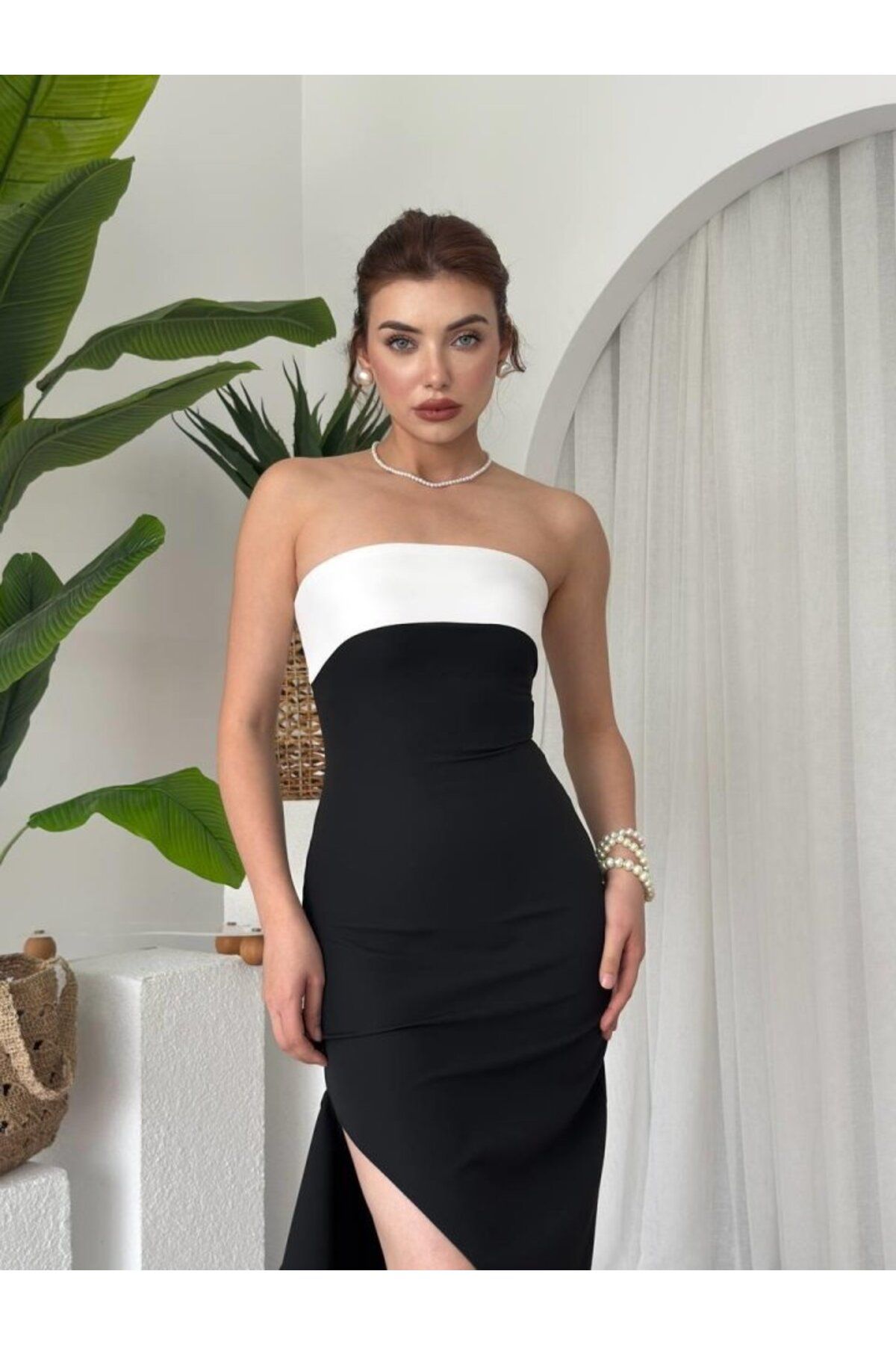 velmorafashion Terk Yırtmaç Detaylı Elbise