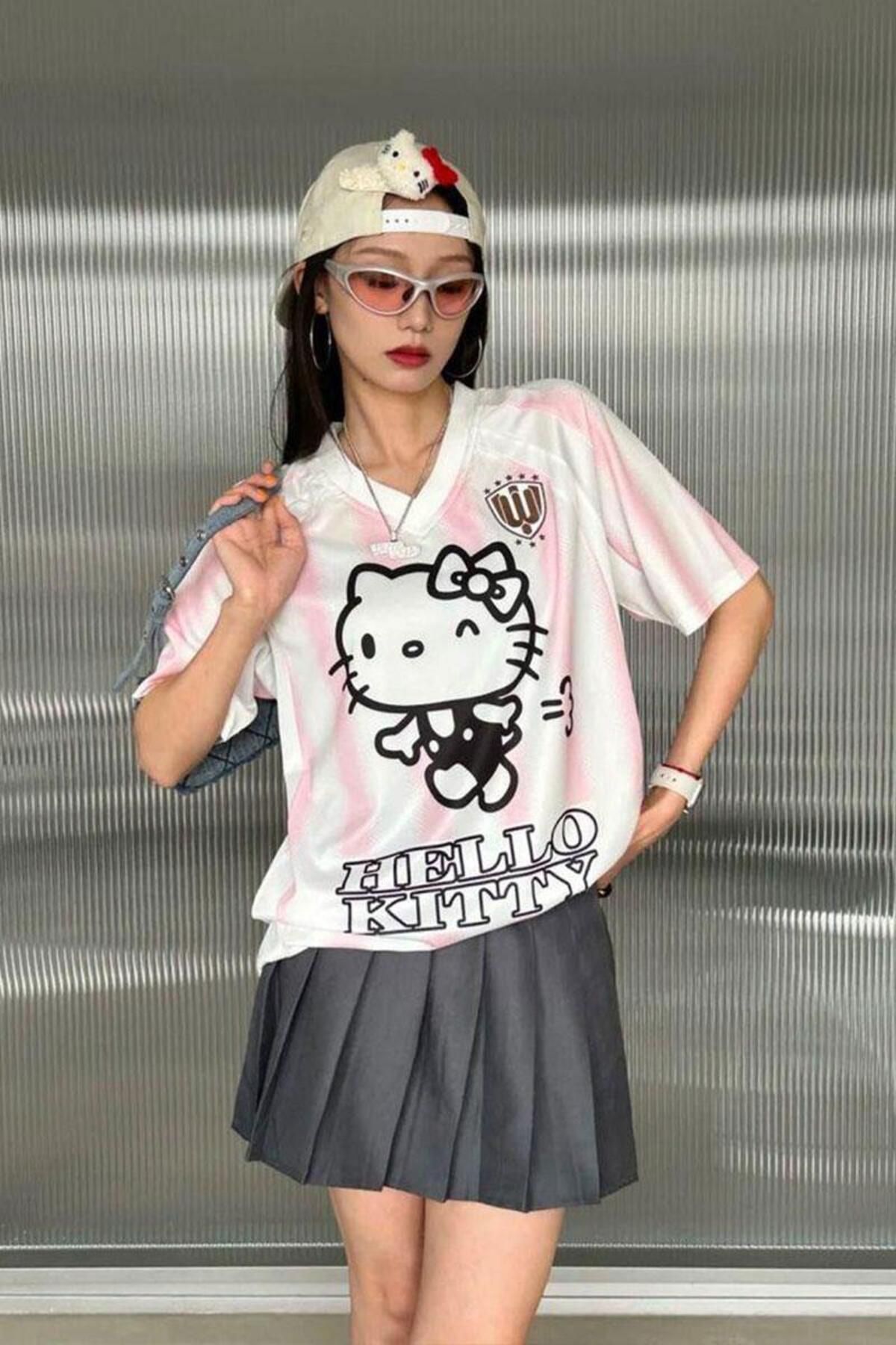 BALİNA Pembe Çizgili V Yaka Hello Kitty Whoosis Unisex T-shirt -BLN