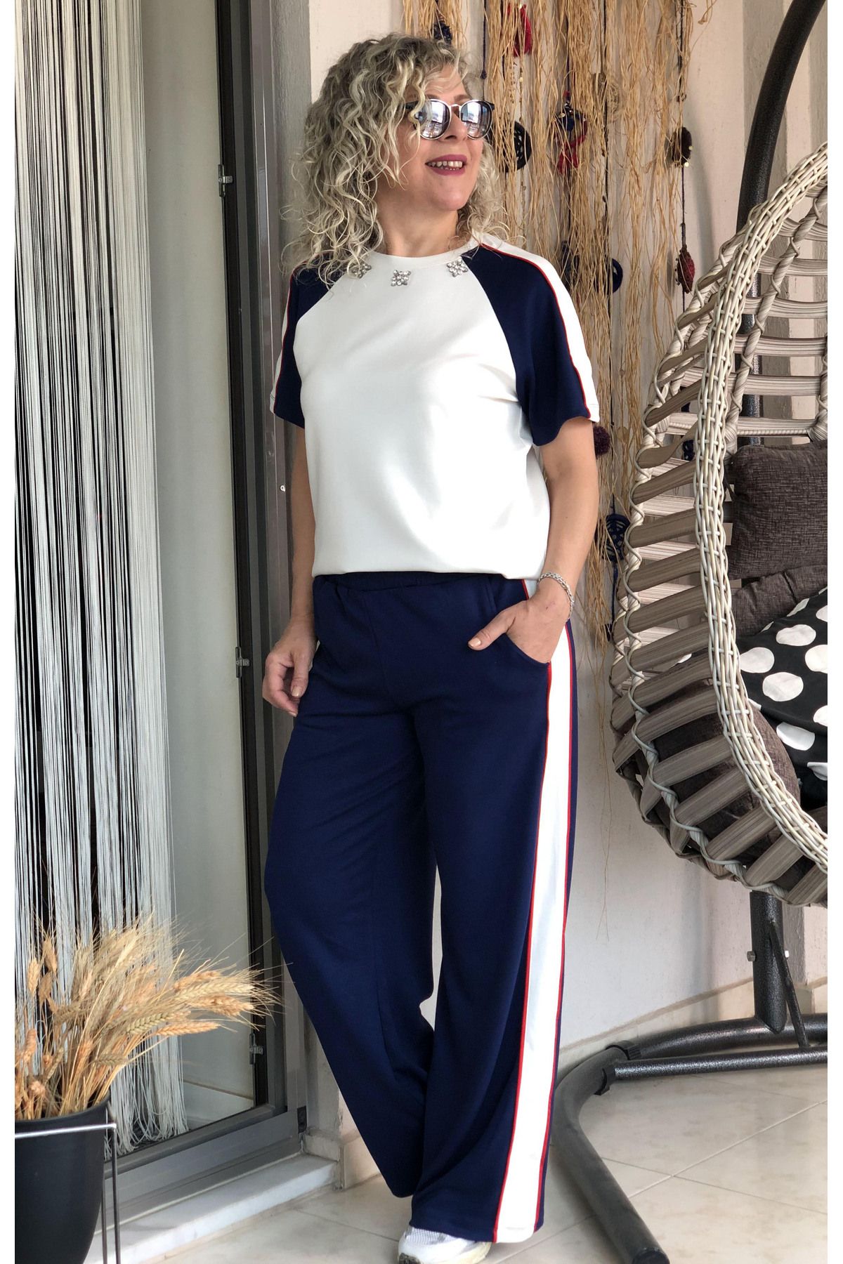 Dila Butik Taş Aksesuar Detaylı Takım