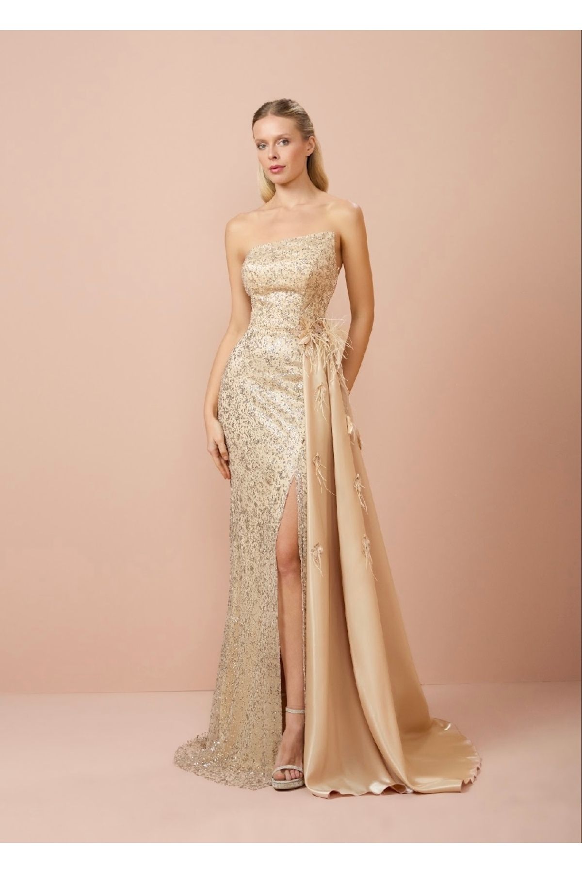 So Lady TA - İşleme Detaylı Balık Abiye