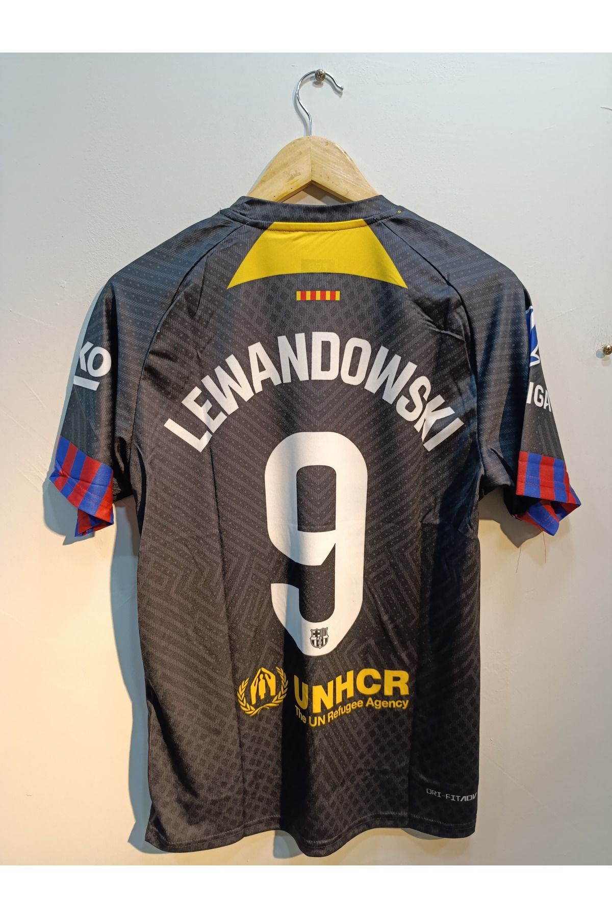GALLUMA BARCELONA LEWANDOWSKİ 9 ÖZEL TASARIM SİYAH YETİŞKİN FUTBOL FORMA