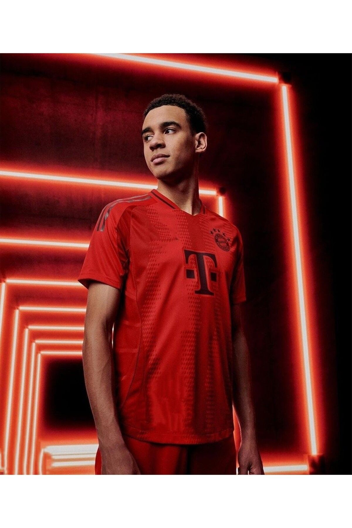 kombinezyum Bayern Münih 2024/25 Yeni Sezon Isimsiz Iç Saha Forması RED
