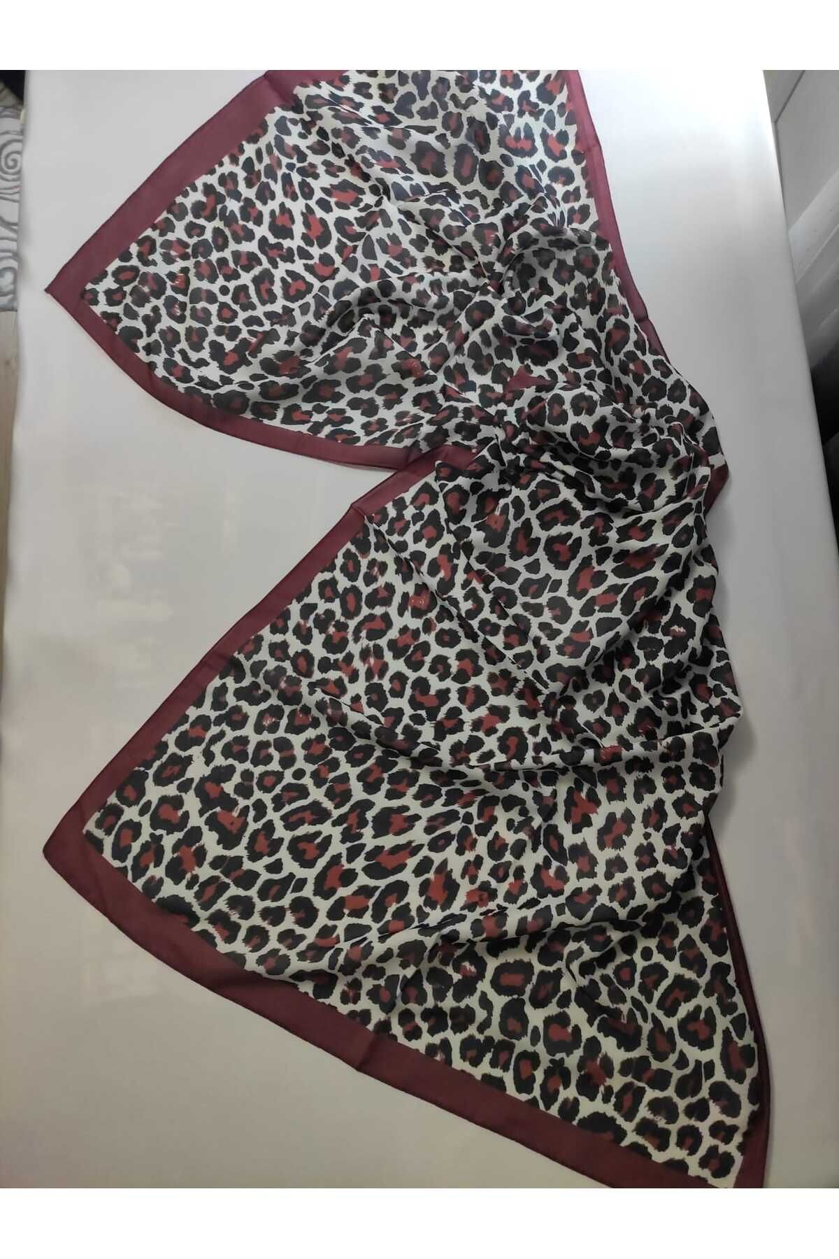 ALTUNTAŞ KADIN PAMUKLU ETNİK DESENLİ LEOPAR MOTİFLİ ŞAL