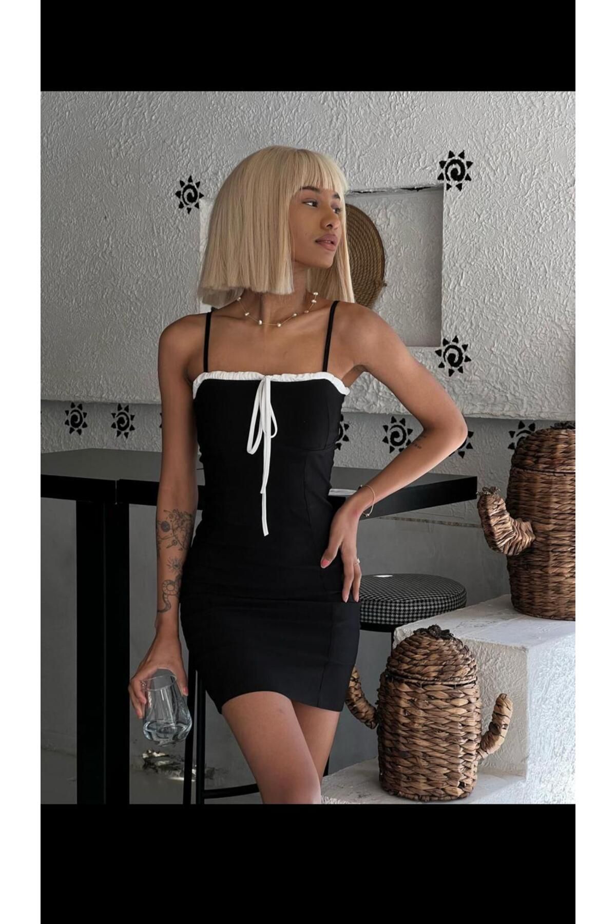 4EVERTİGER ÖNÜ BÜZGÜ DETAYLI MİNİ ELBİSE