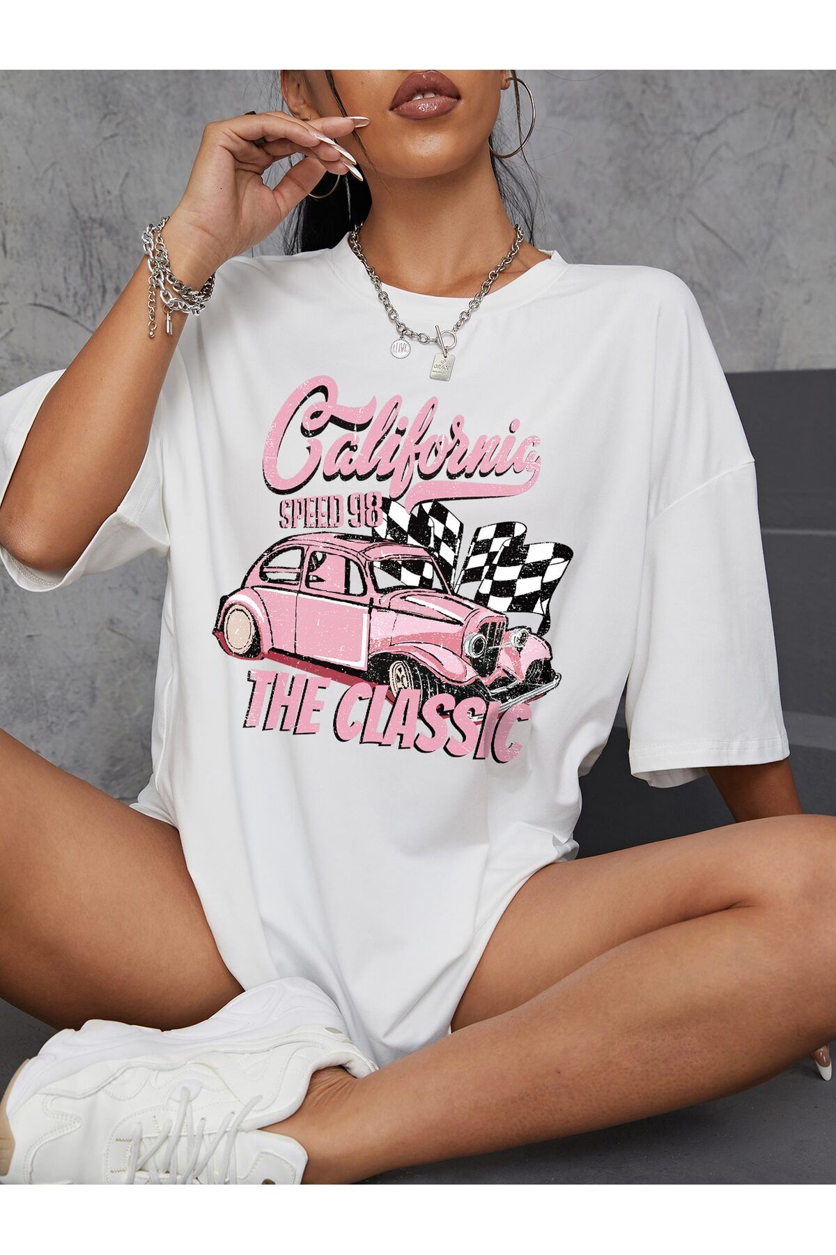 EVIus Oversize California Retro Araba Baskılı Bisiklet Yaka T-Shirt