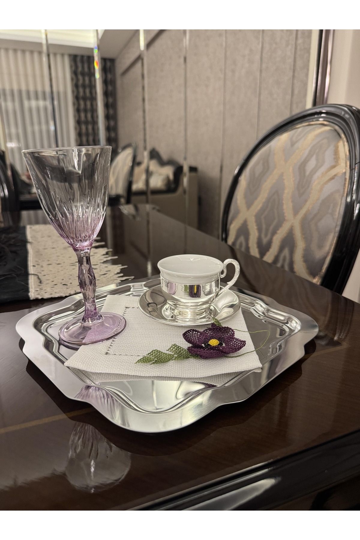 larense Papatya model paslanmaz çelik, gümüş,servis,çay,kahve,ikramlık ve sunum tepsisi