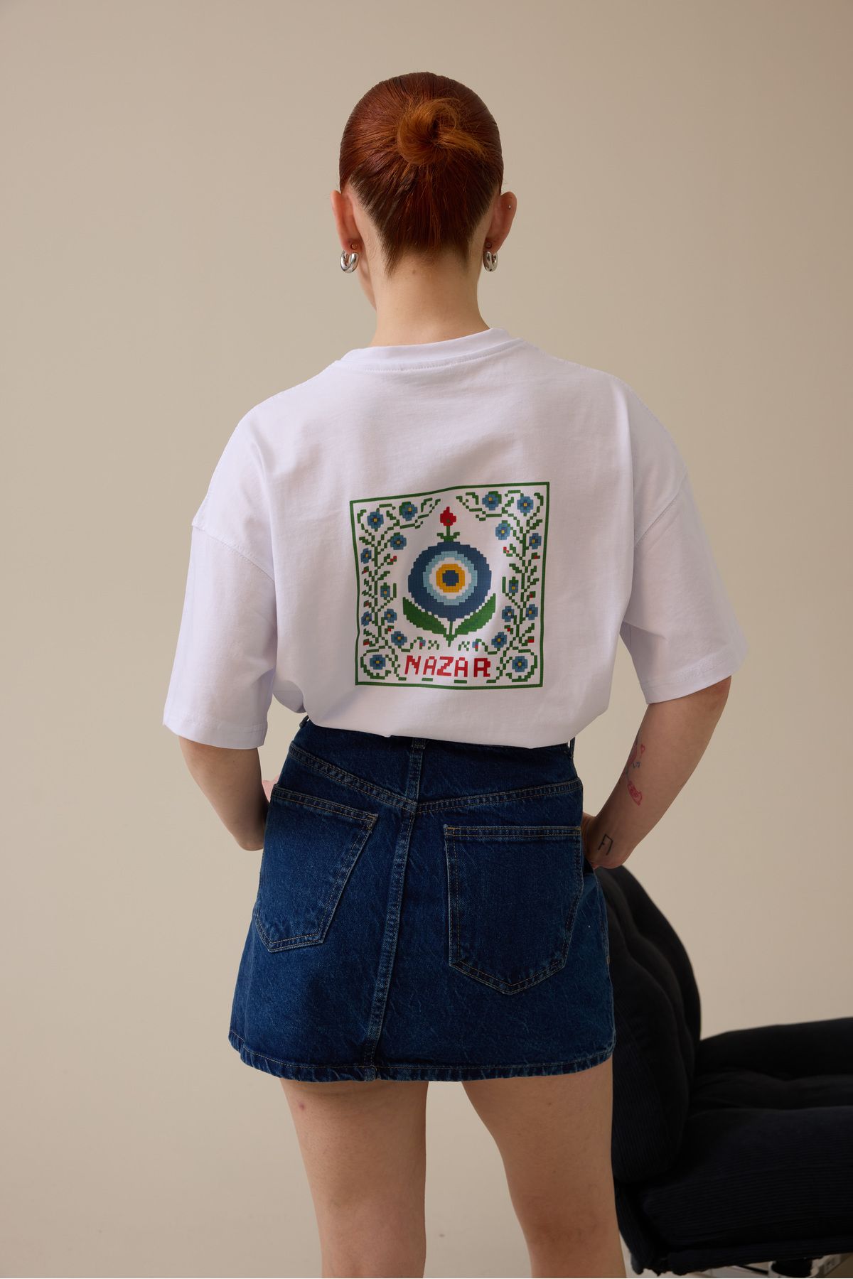 Lesin Studio Nazar Baskılı Oversize Beyaz Tişört