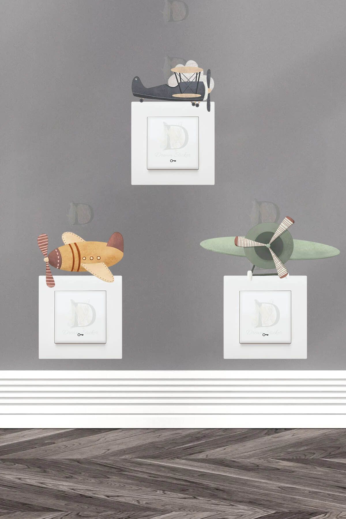 KT Decor Retro Uçaklar 3'lü Priz Sticker Seti
