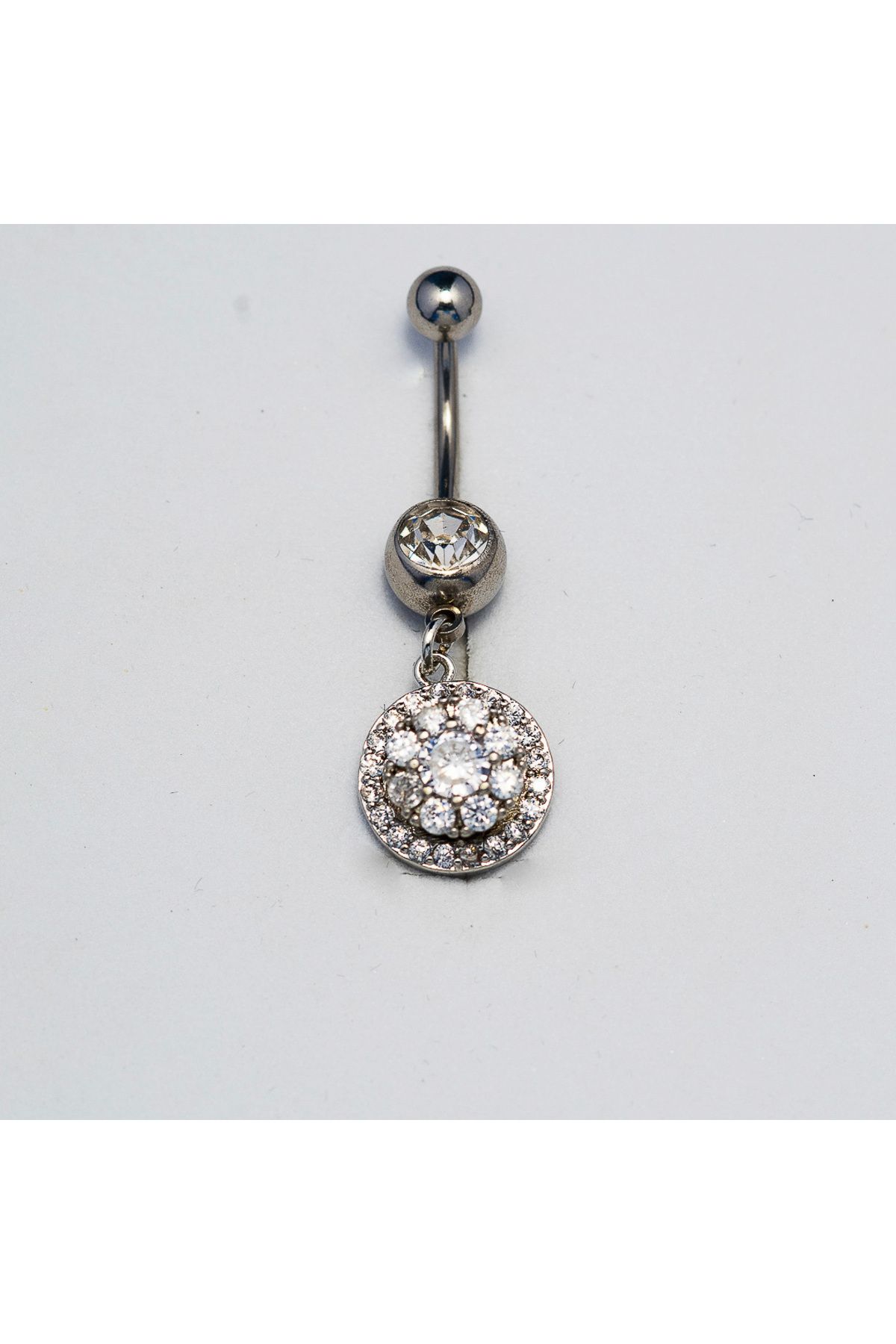 Piercing by Sever SALLANTILI ORTASI HAREKETLİ CERRAHİ ÇELİK GÖBEK BELLY PIERCING… GÜMÜŞ/SILVER RENKLİ ve ŞEFFAF TAŞLI.