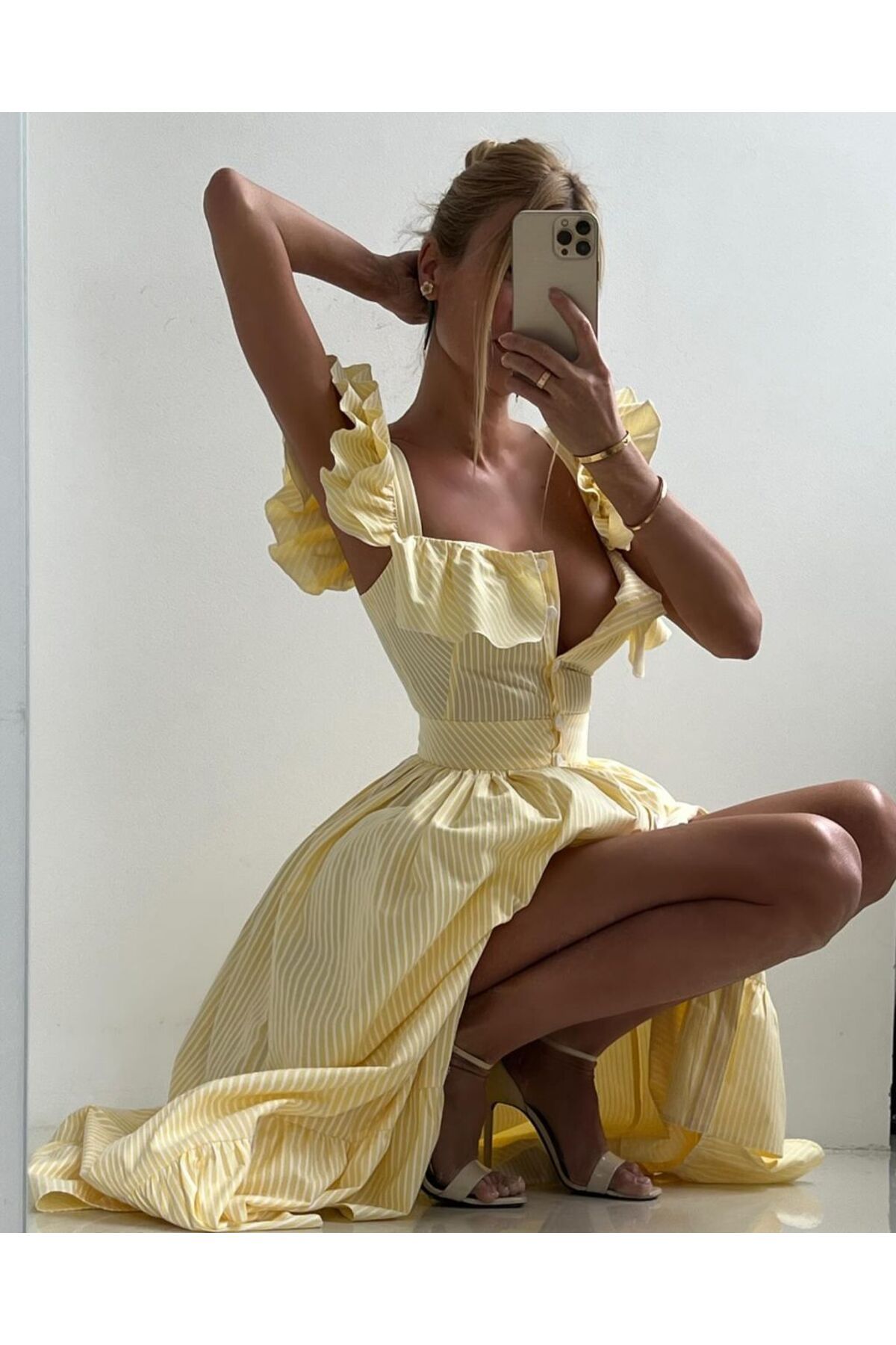 Castivo Fashion Volan Detaylı Düğmeli Askılı Çizgili Poplin Elbise