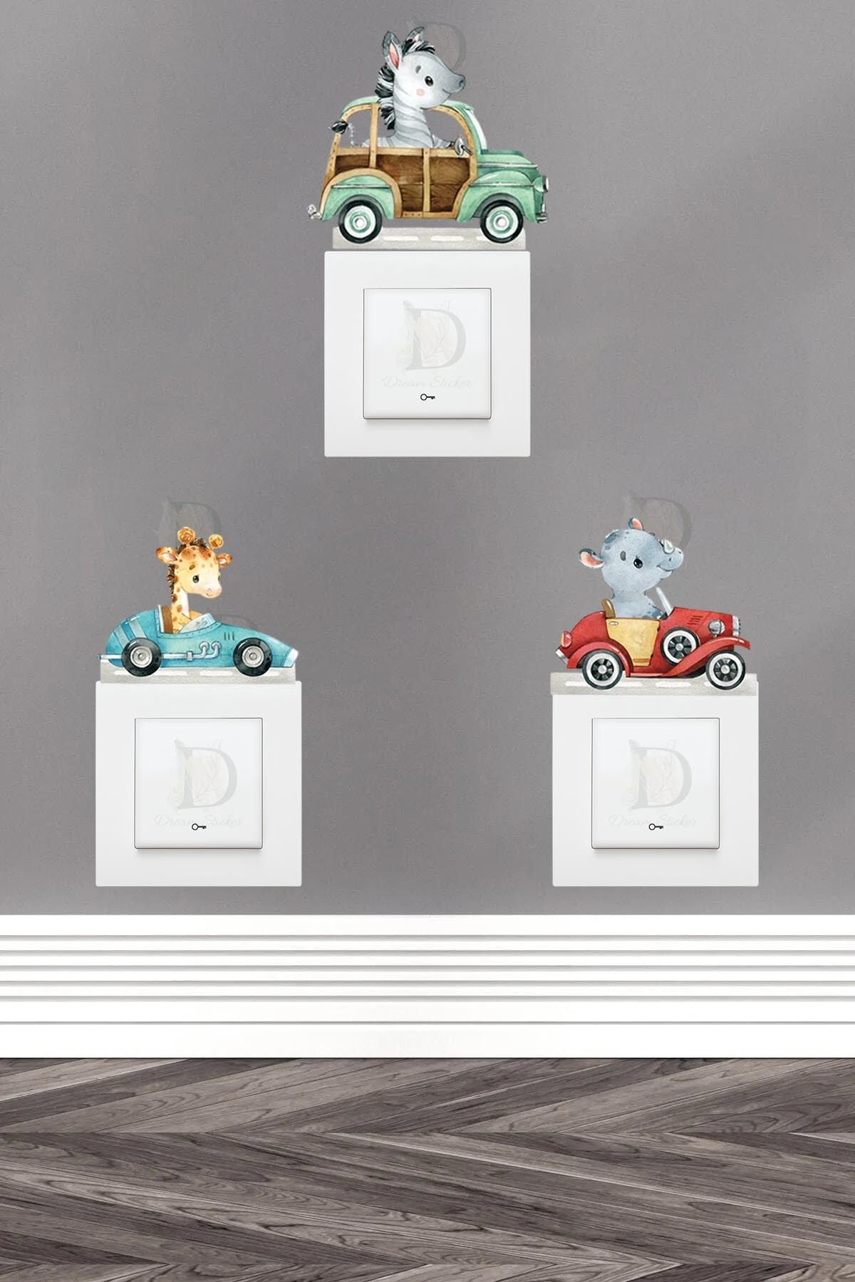 KT Decor Sevimli Hayvanların Araba Yolculuğu 3'lü Priz Sticker Seti