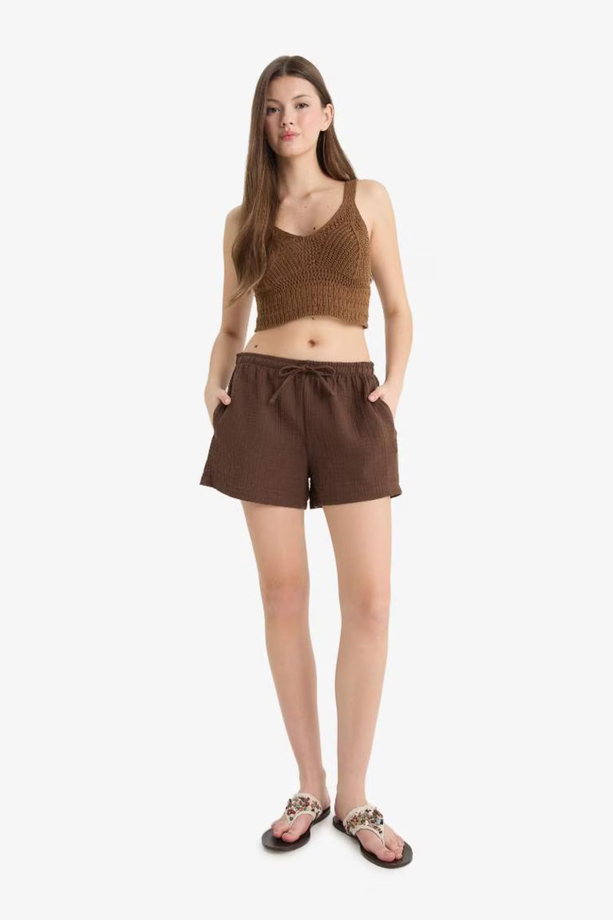 complete the look image