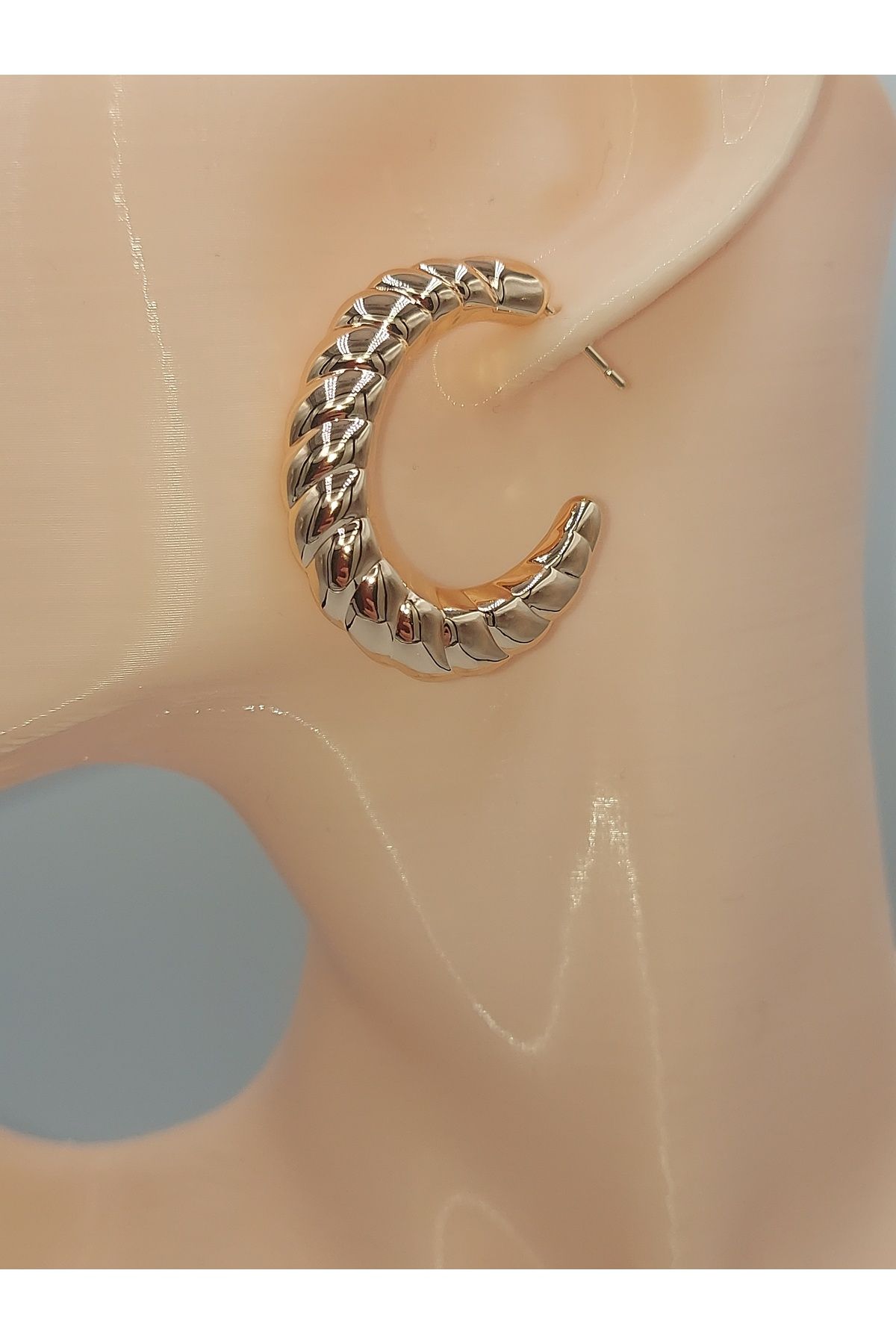 XUPING JEWELRY Xupıng Kıvrımlı Elips Halka Çelik Küpe