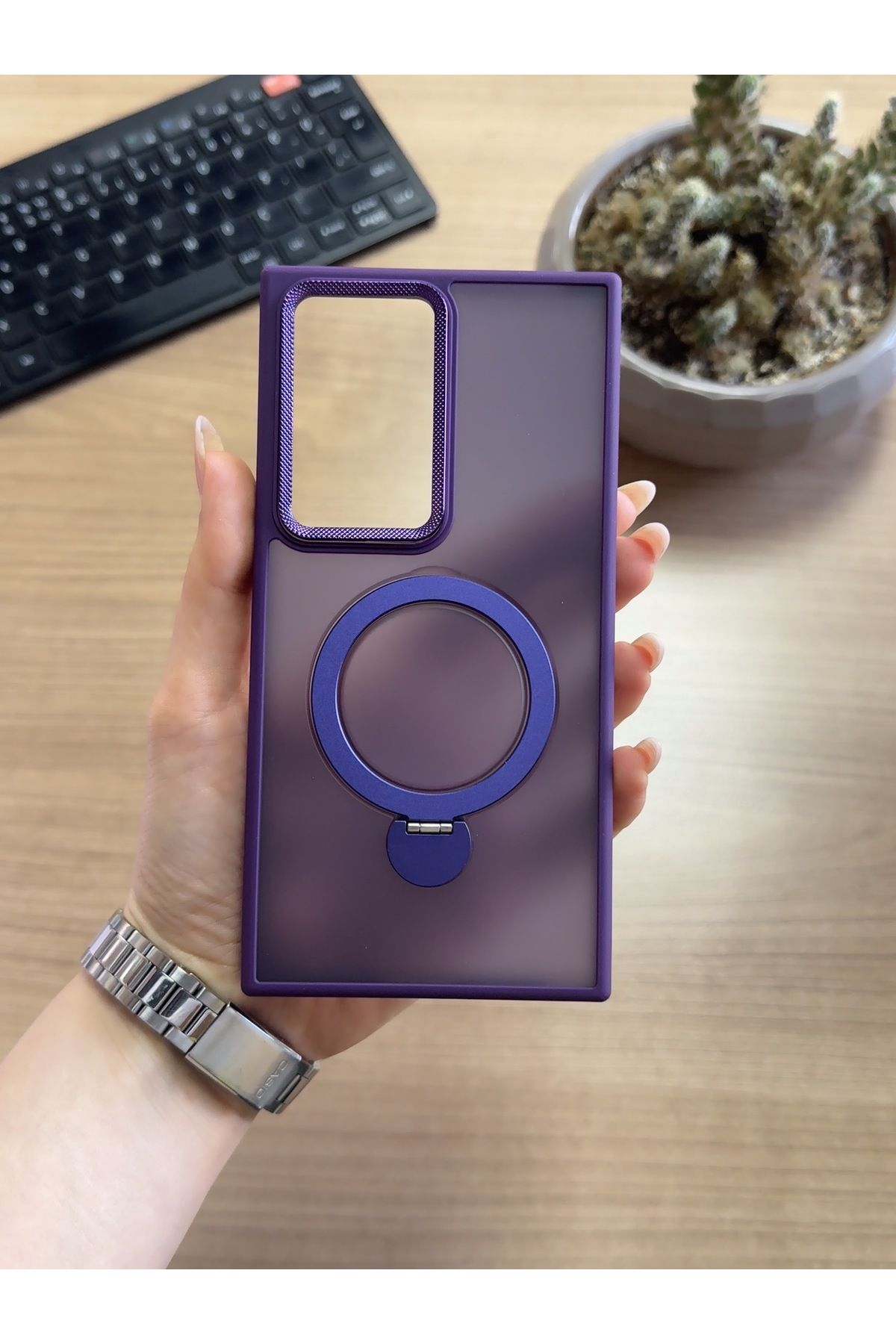 MTL Samsung S24 Ultra Standlı Ve MagSafe Kılıf Soocase622