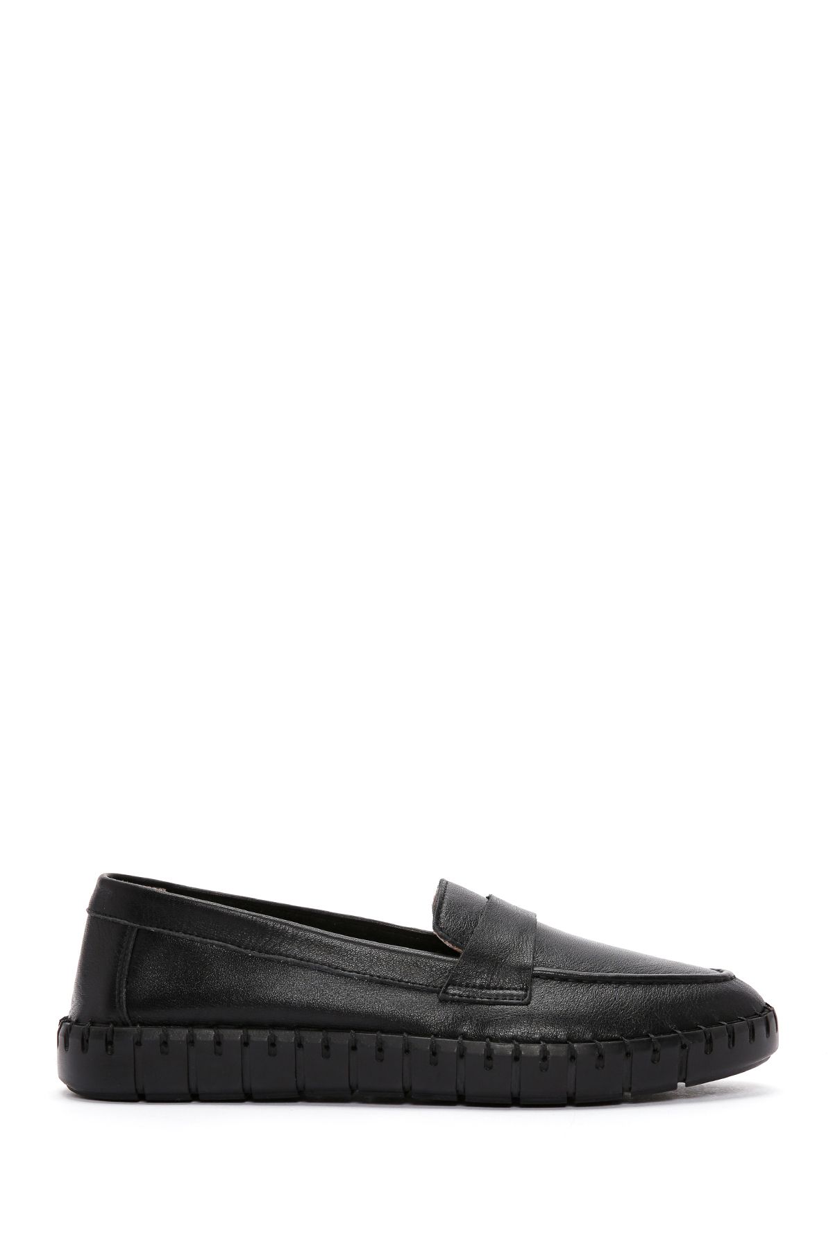 لوفر مشکی زنانه چرمی سیاه Loafer 24SFD501018 اورجینال Derimod