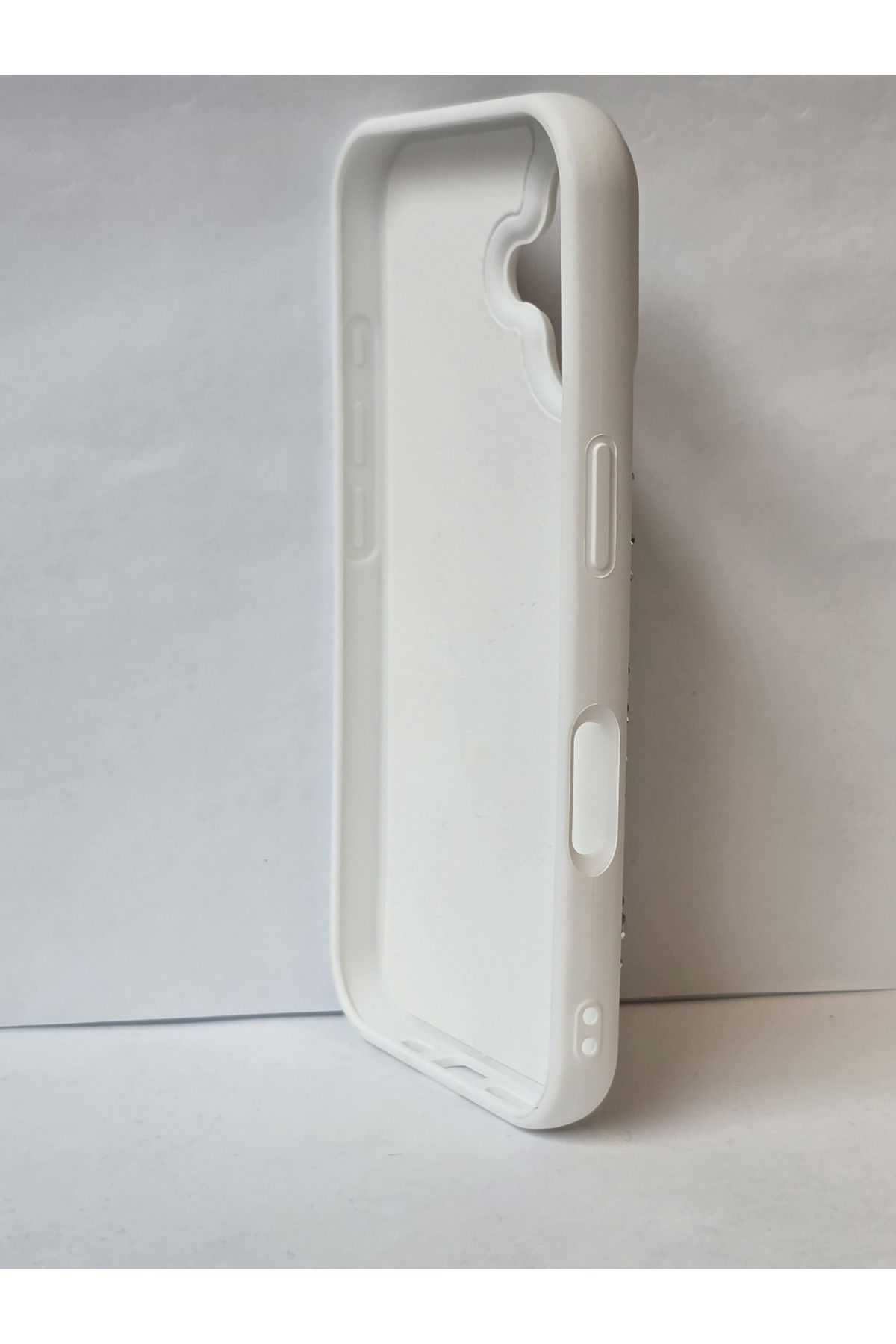 FATÖZ ACCESSORY iPhone 16 Uyumlu Premium Kristal Taşlı ve Beyaz Silikon Kılıf
