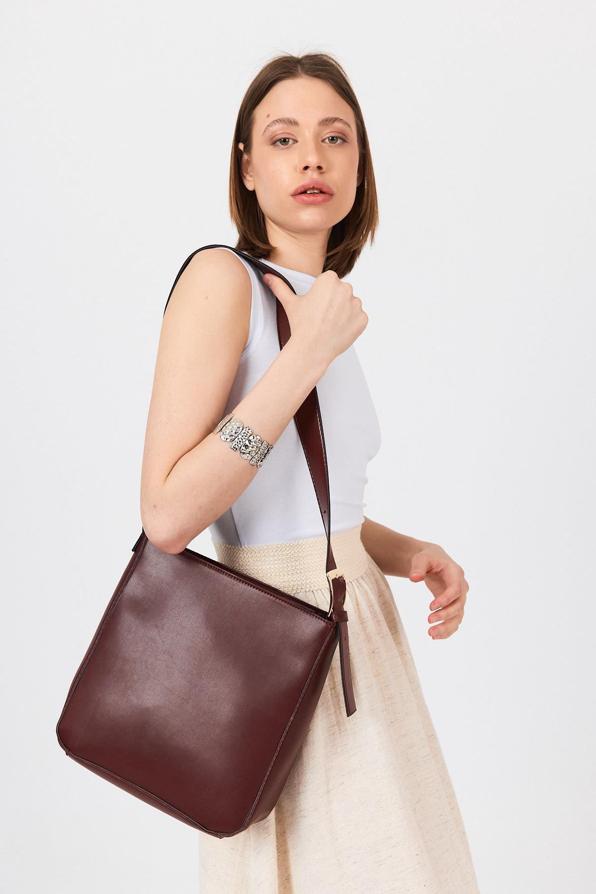 Rays Bordo Fermuarlı Omuz Çantası 3026