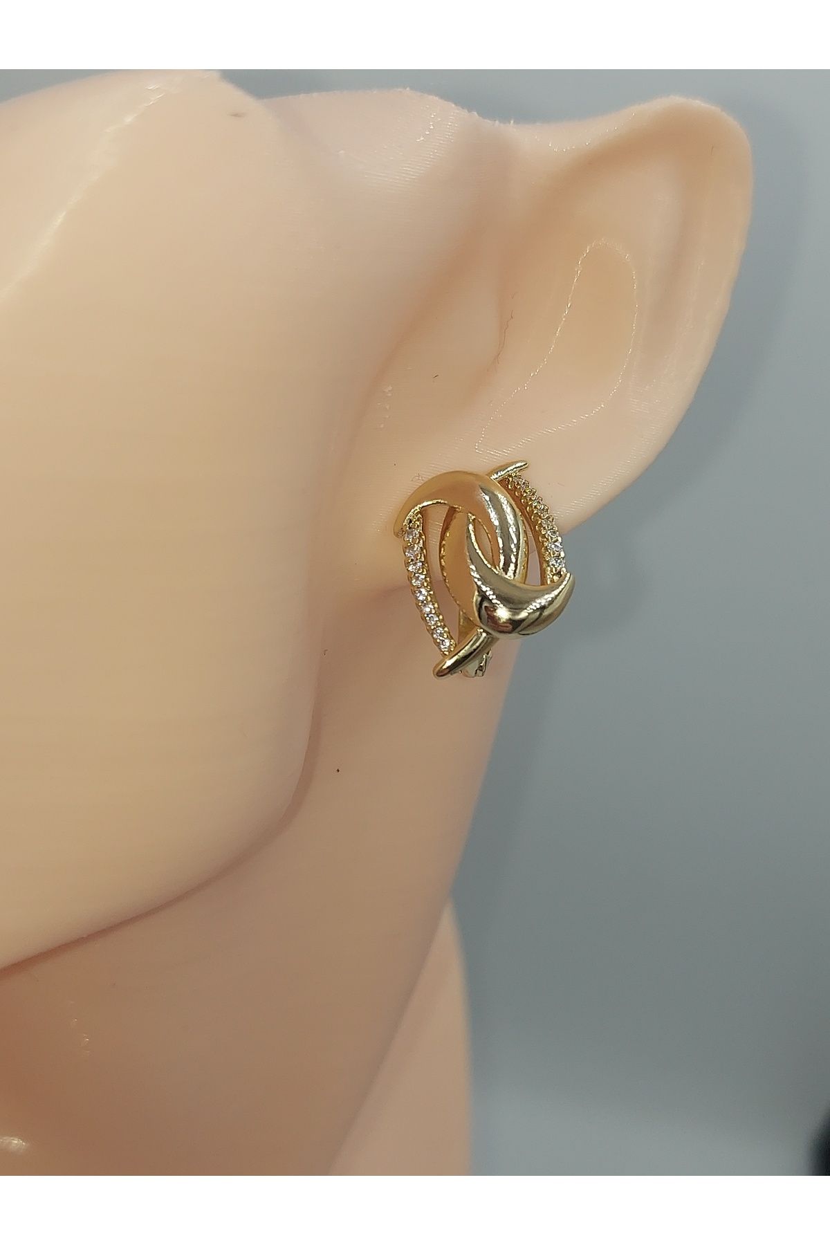 XUPING JEWELRY Xupıng Altın Renk Çelik Küpe