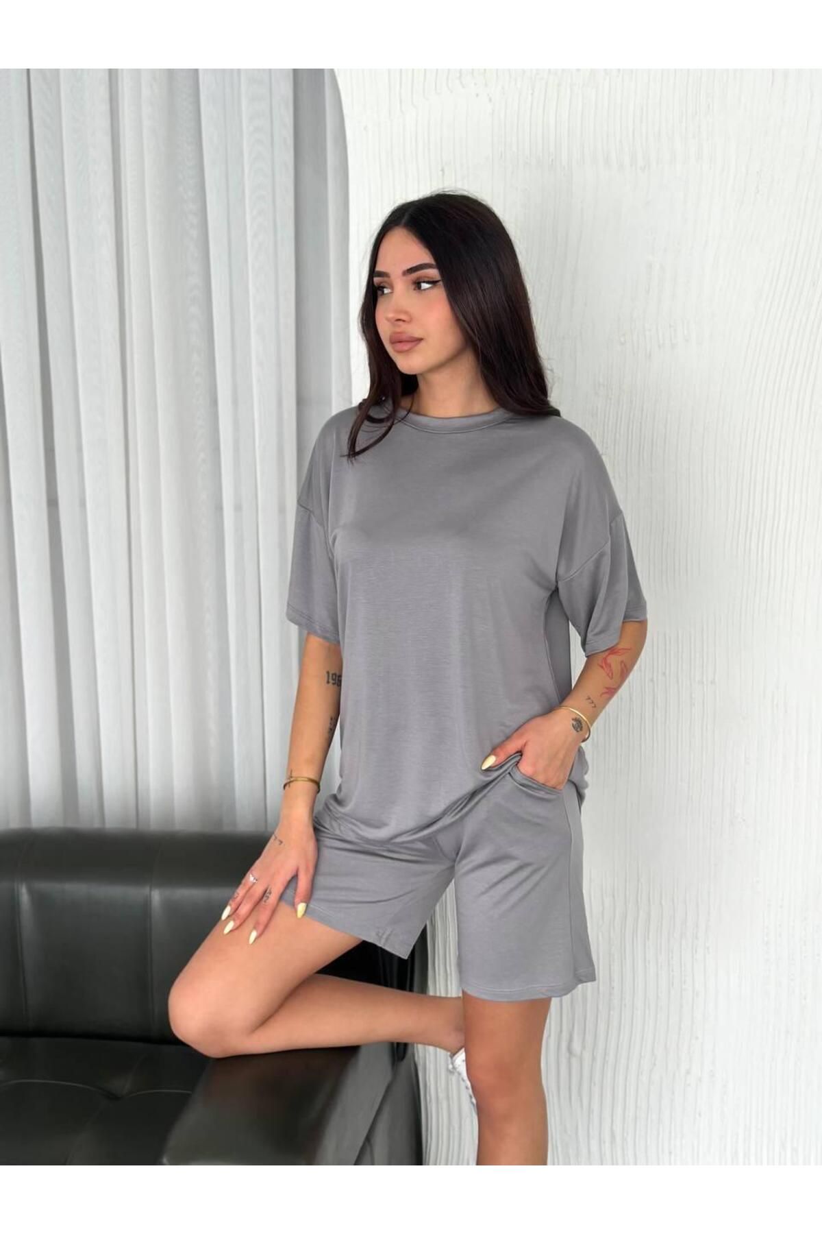 Güler Casual İkili Şortlu Takım Gri Renk