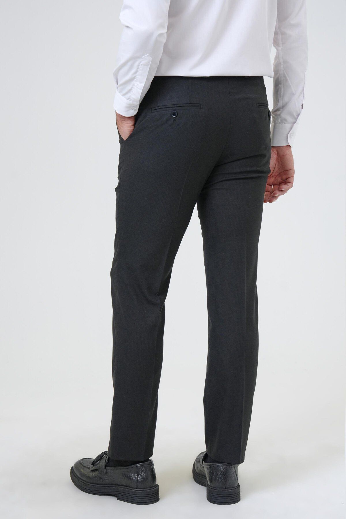SÜVARİ-Black regular patterned fabric trousers 4