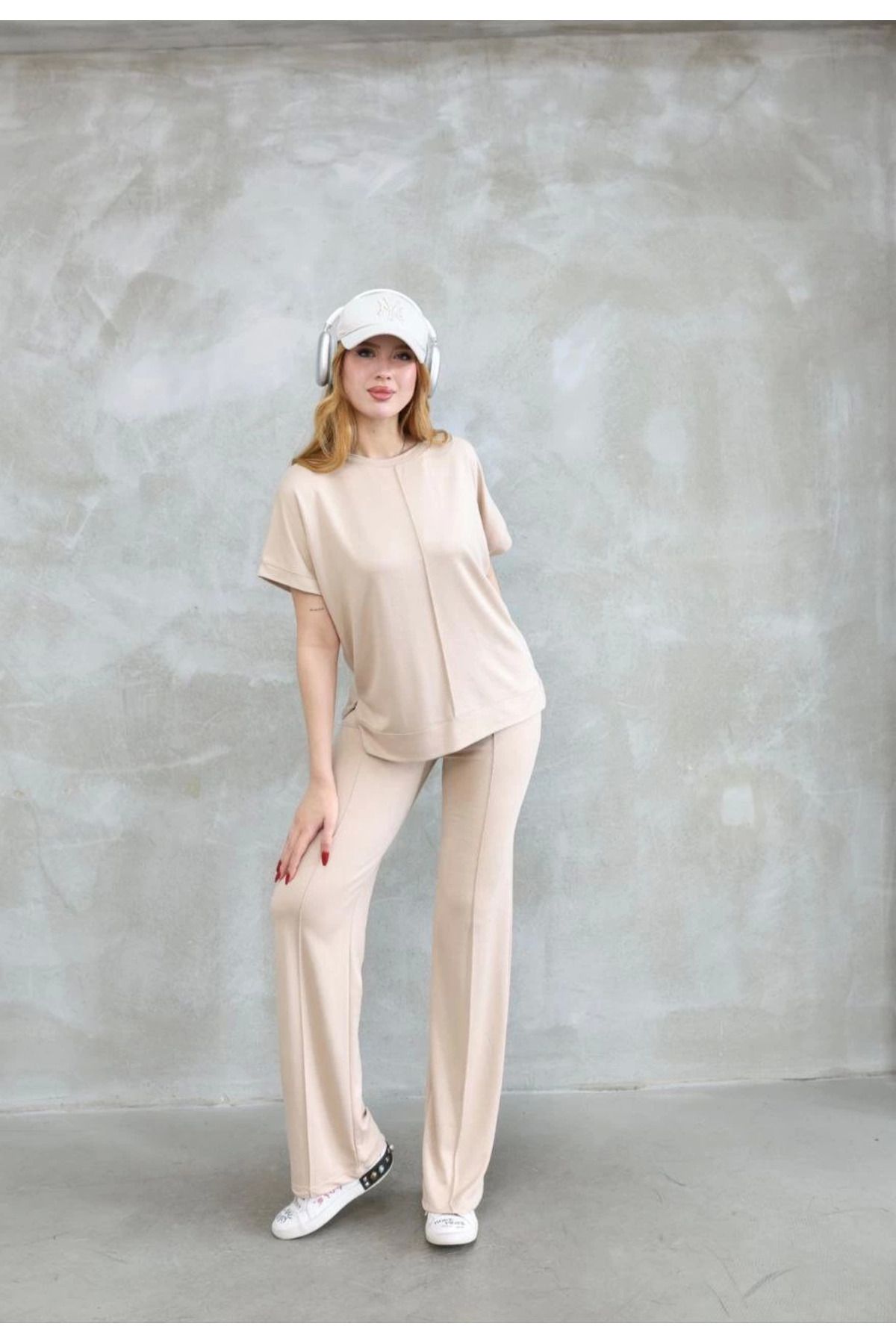 Pink Stil Osy Modal Yumuşak dokulu Kumaş Bisiklet Yaka Kısa Kollu Takım - Bej
