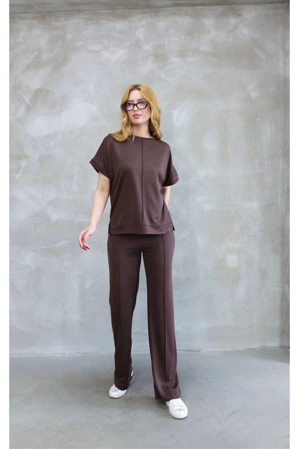 Pink Stil Osy Modal Yumuşak dokulu Kumaş Bisiklet Yaka Kısa Kollu Takım - Kahverengi
