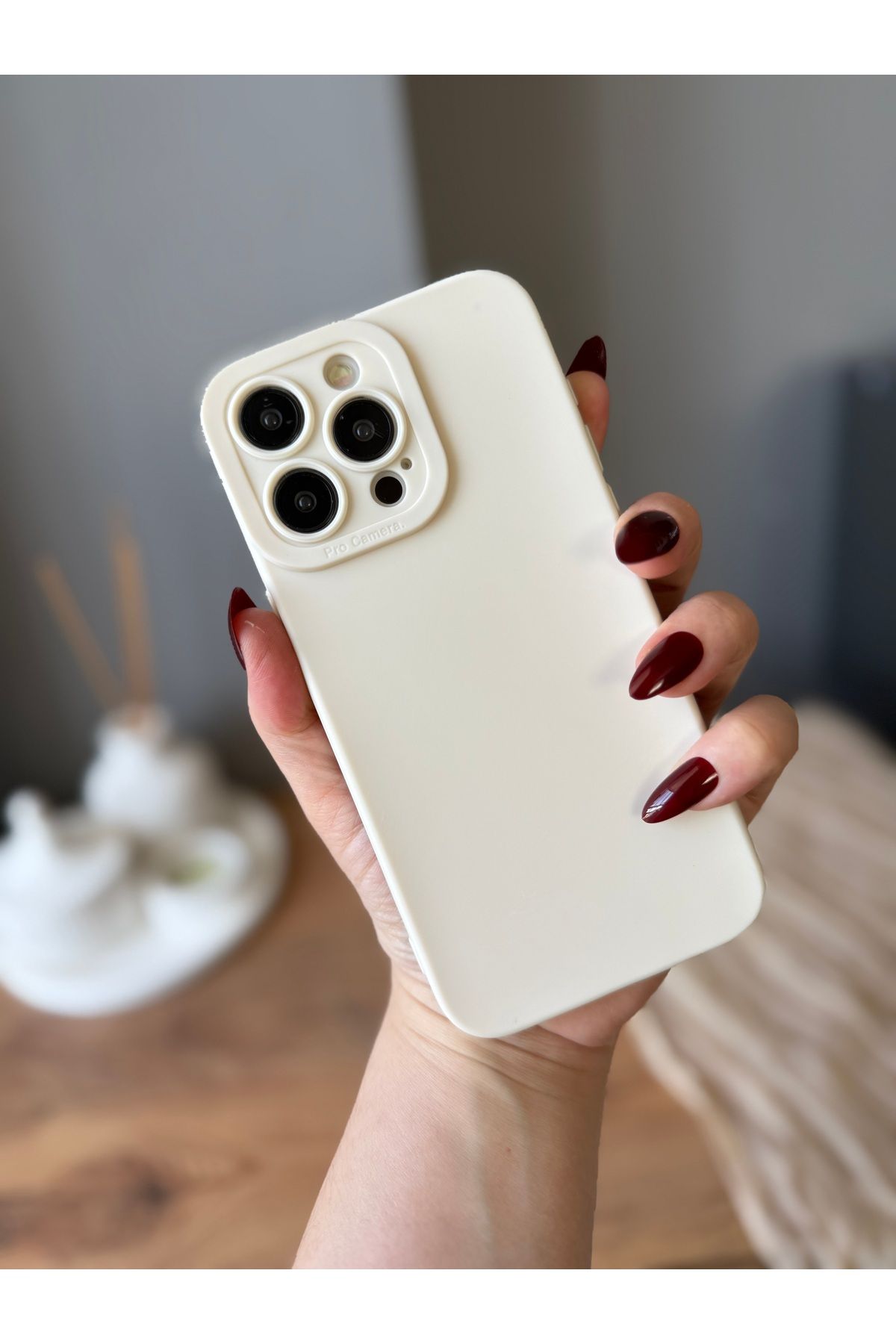 MirazTasarim IPHONE 15 PRO DÜZ KREM RENK KILIF