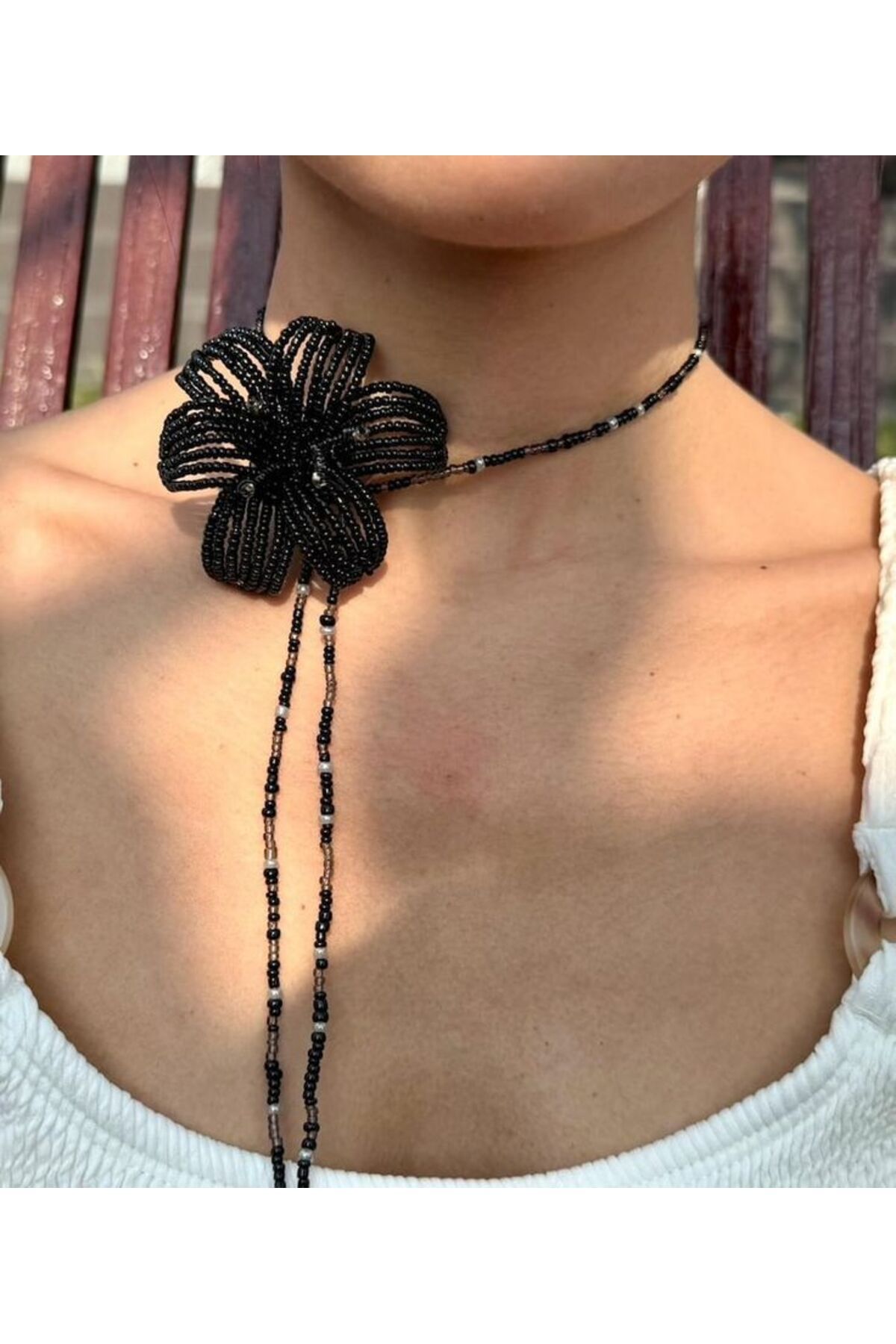 SHİNELİZE Siyah boncuk detaylı choker kolye, siyah choker , Pinterest çiçek kolye