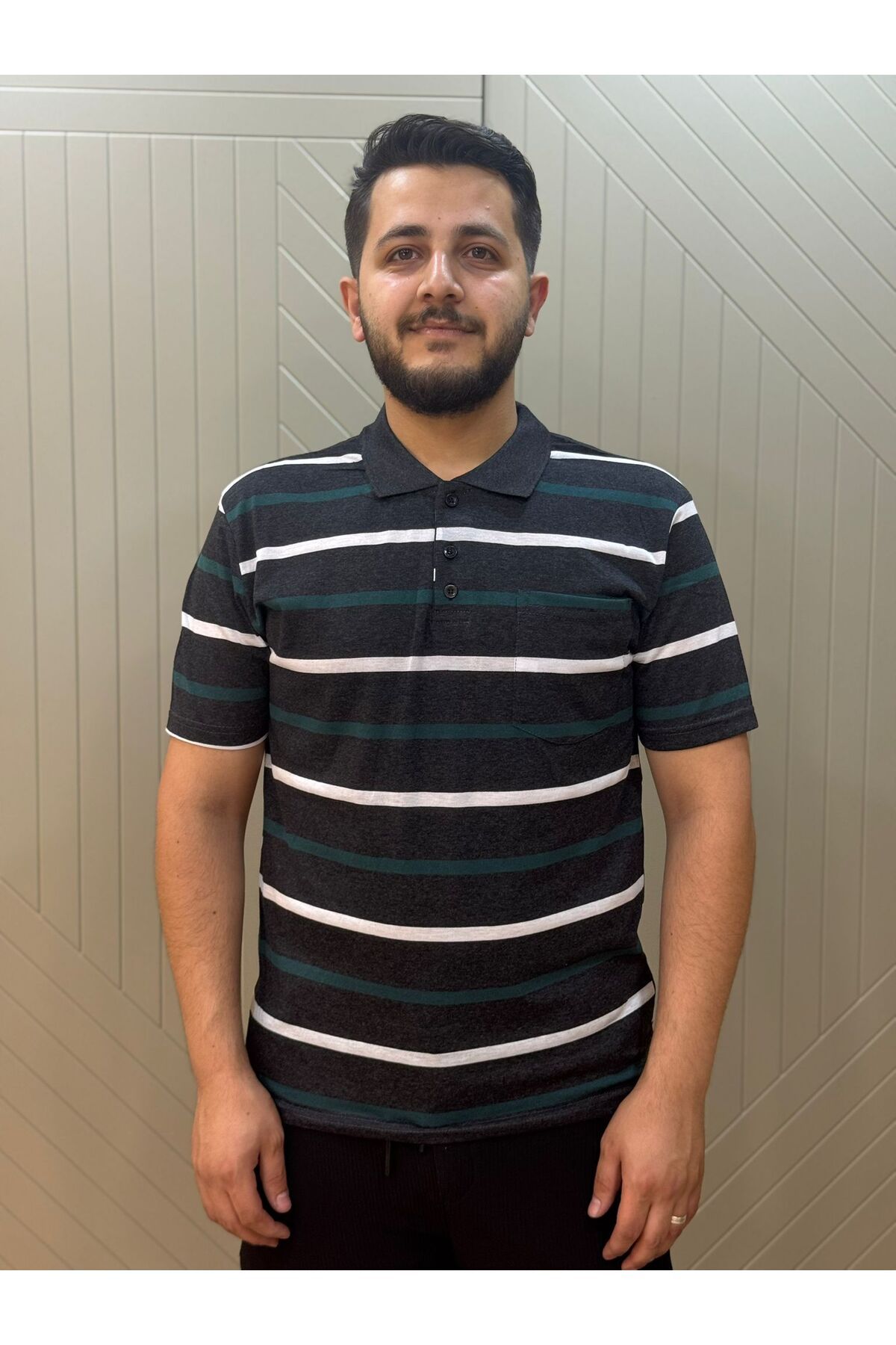giyimcikrt POLLBRAND BOYALI ÇİZGİLİ BABA YAKALI CEPLİ TSHİRT