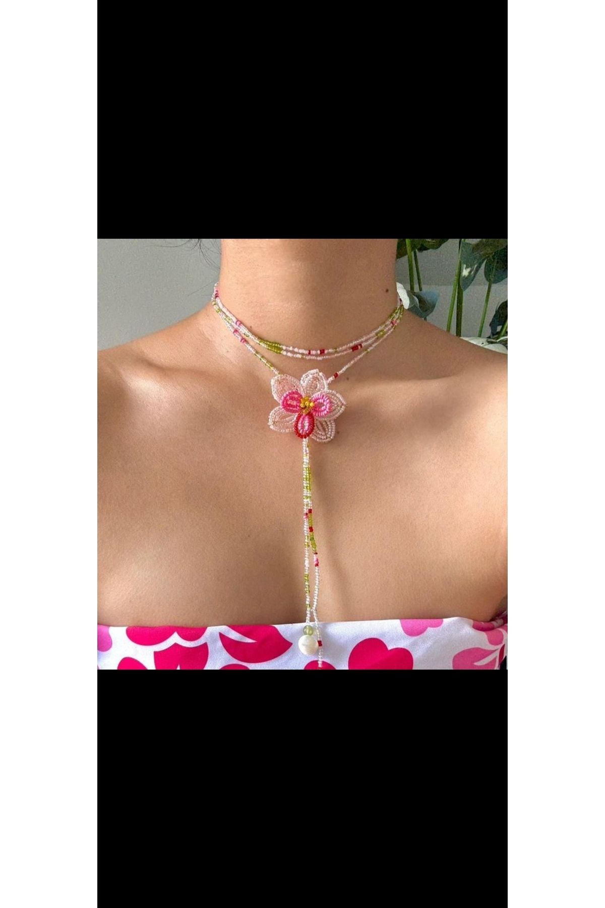 SHİNELİZE Pembe detaylı orkide choker kolye, pembe çiçekli choker kolye, choker boncuk kolye