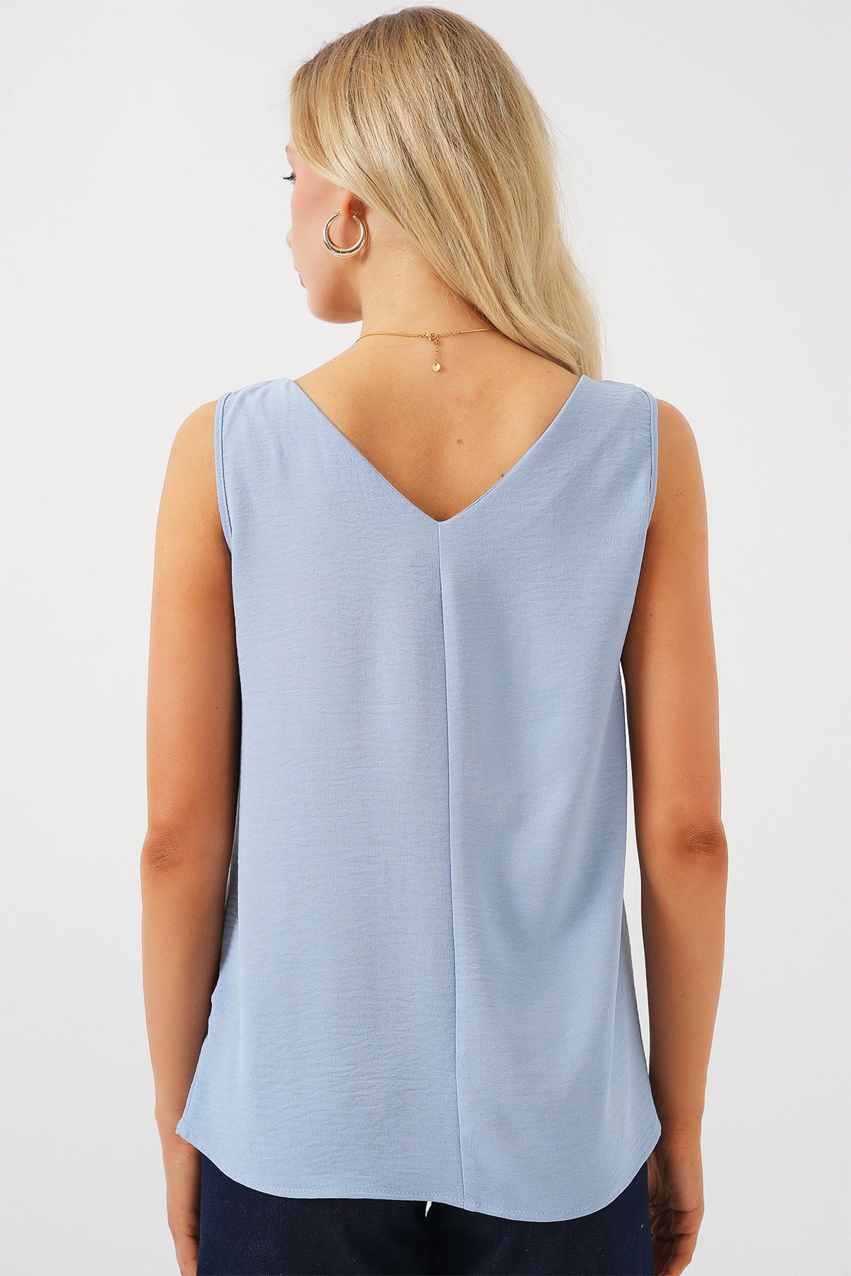Bigdart-Bluse mit V-Ausschnitt und Nullärmeln 950 – Blau 6