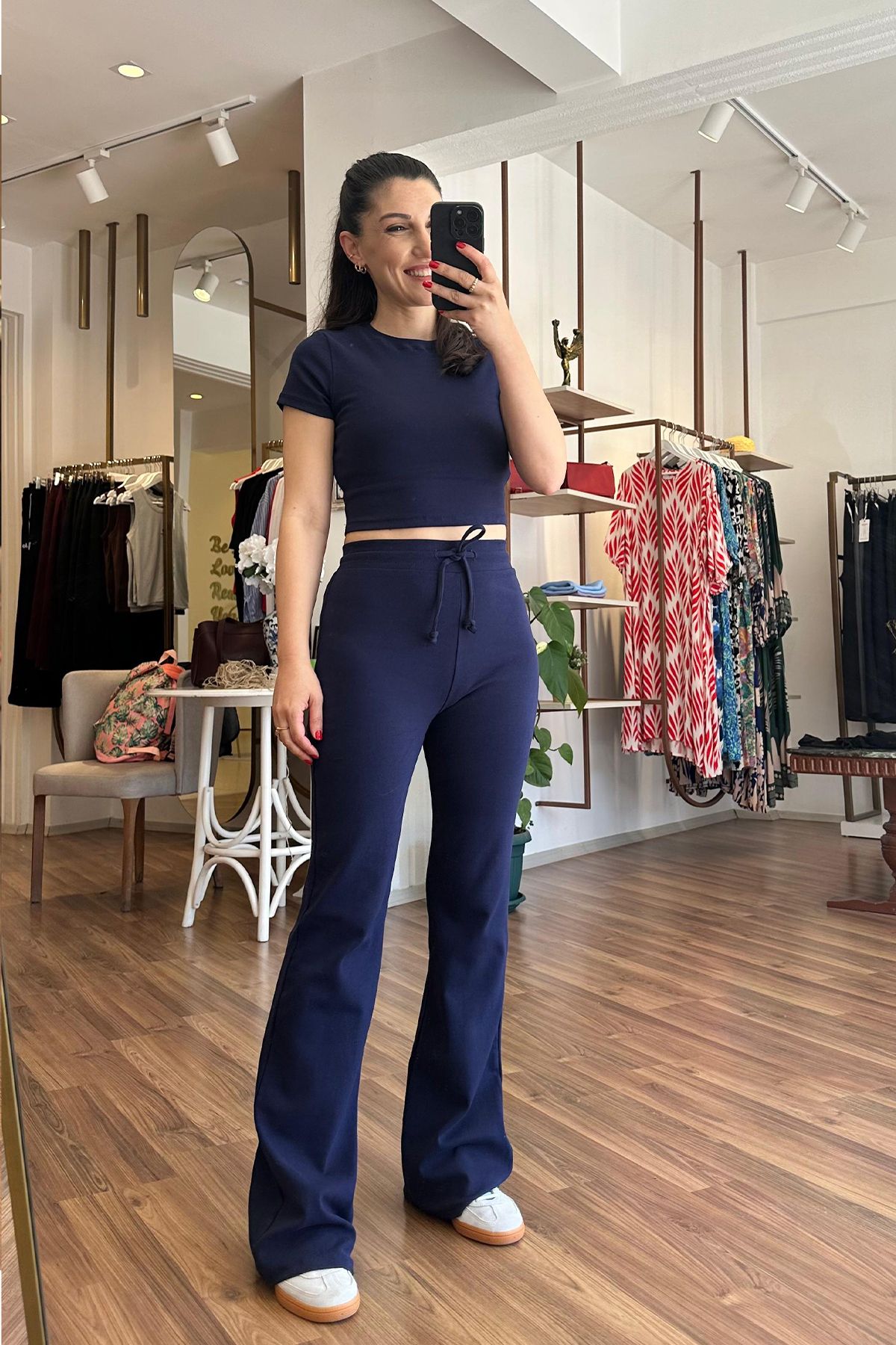 Unique Boutique Lacivert Pamuklu ve Likralı Takım