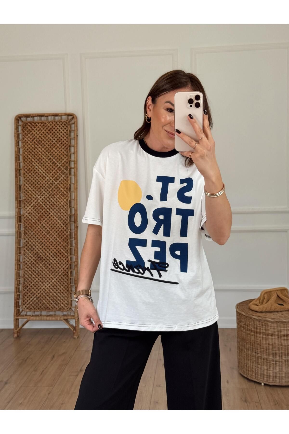 X-Young Baskılı Nakış Detaylı Tshirt EKRU