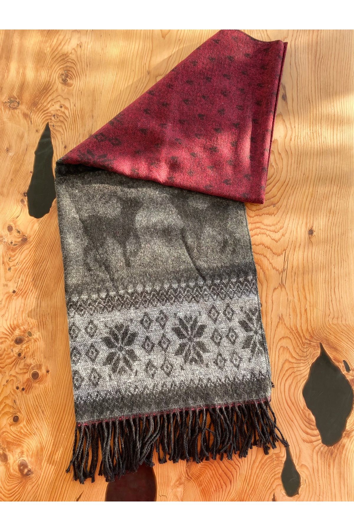 Bohemian Yılbaşı Temalı Triko Atkı Şal
