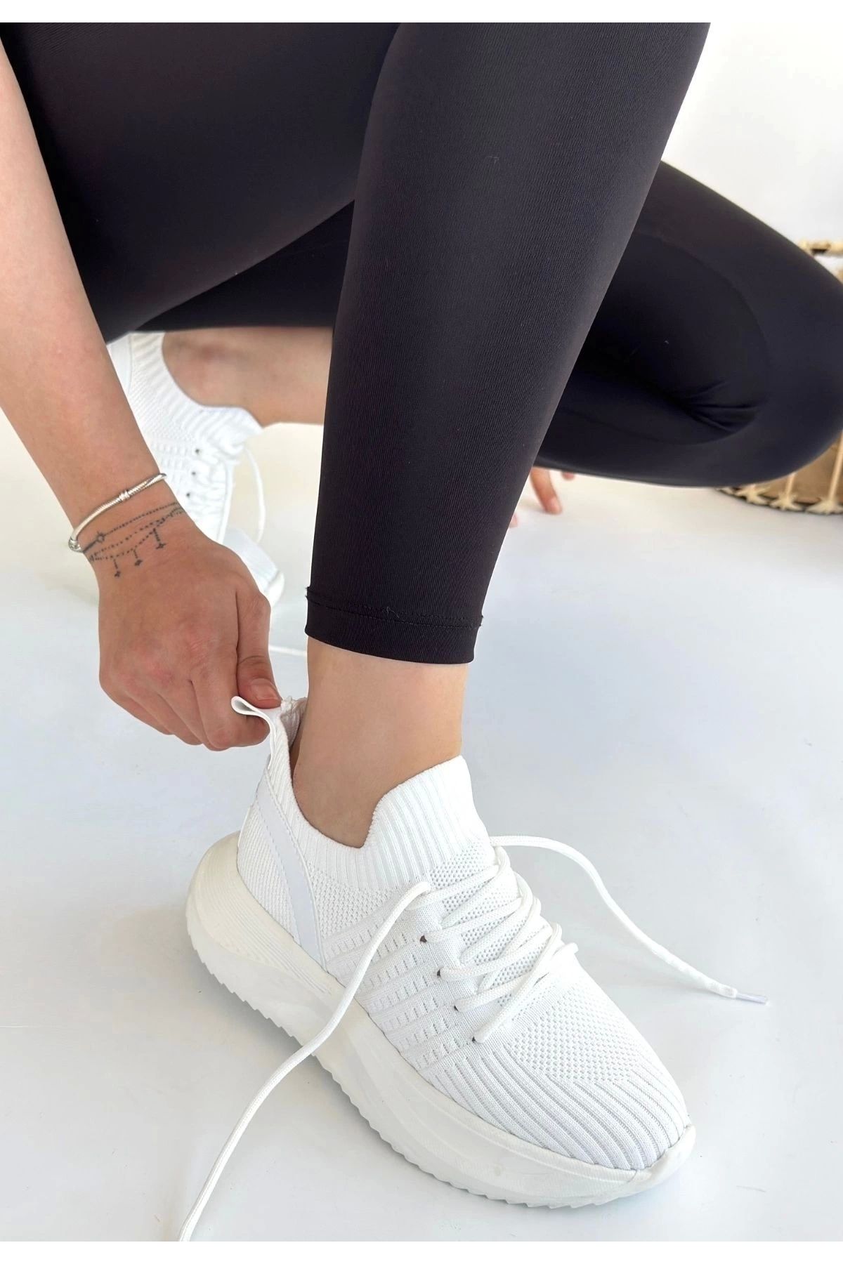 KAZAX Jindy Beyaz Triko Bağcıklı Spor Ayakkabı