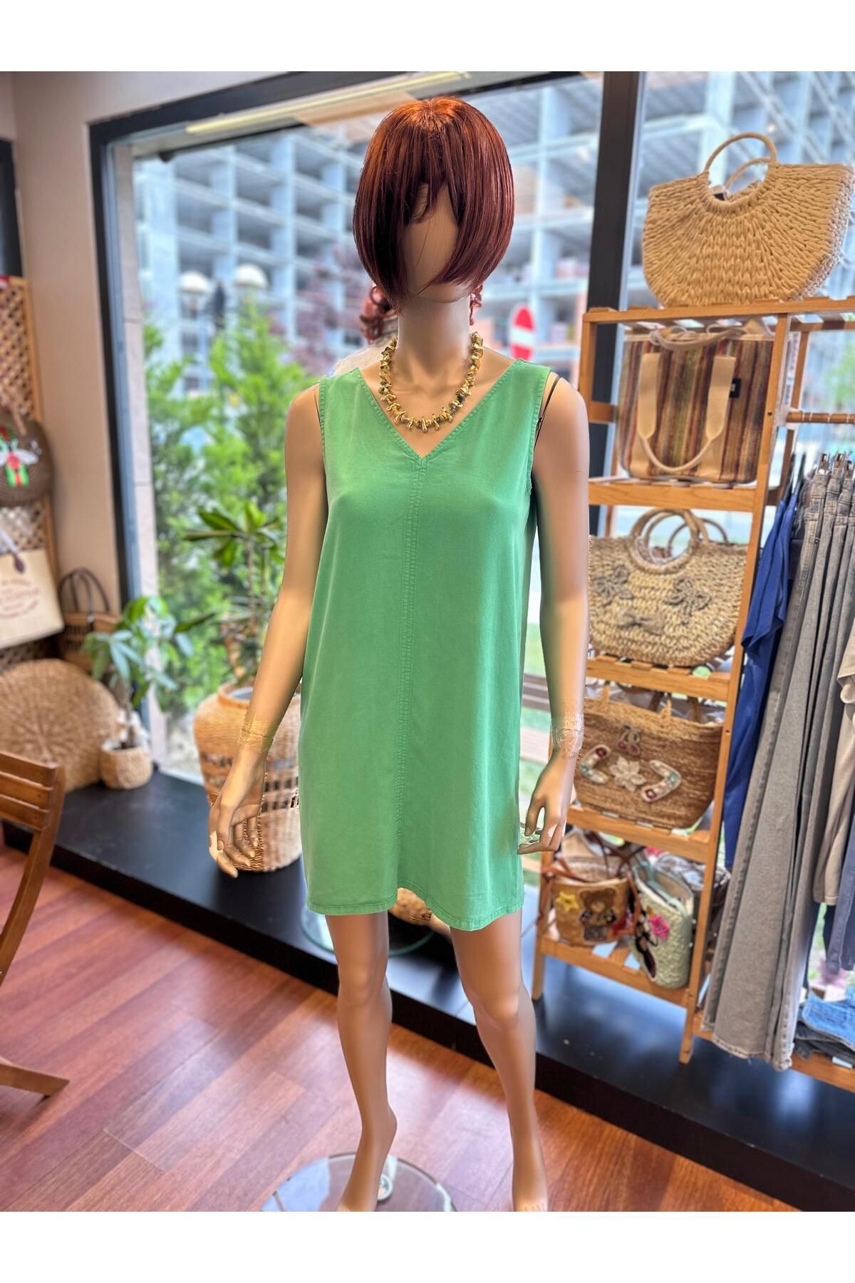 DOLCE QUEEN Kadın V Yaka Kolsuz Elbise (Tencel)